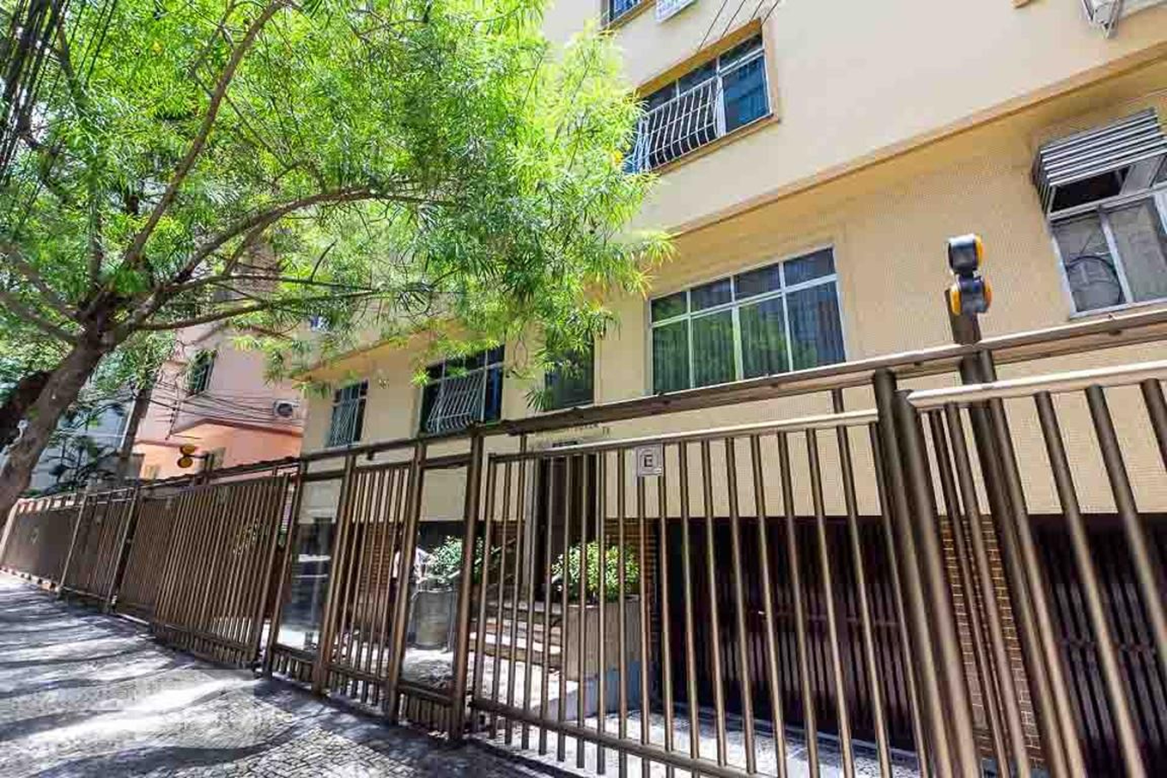 Entrada do Prédio - Edifício Nunes de Souza