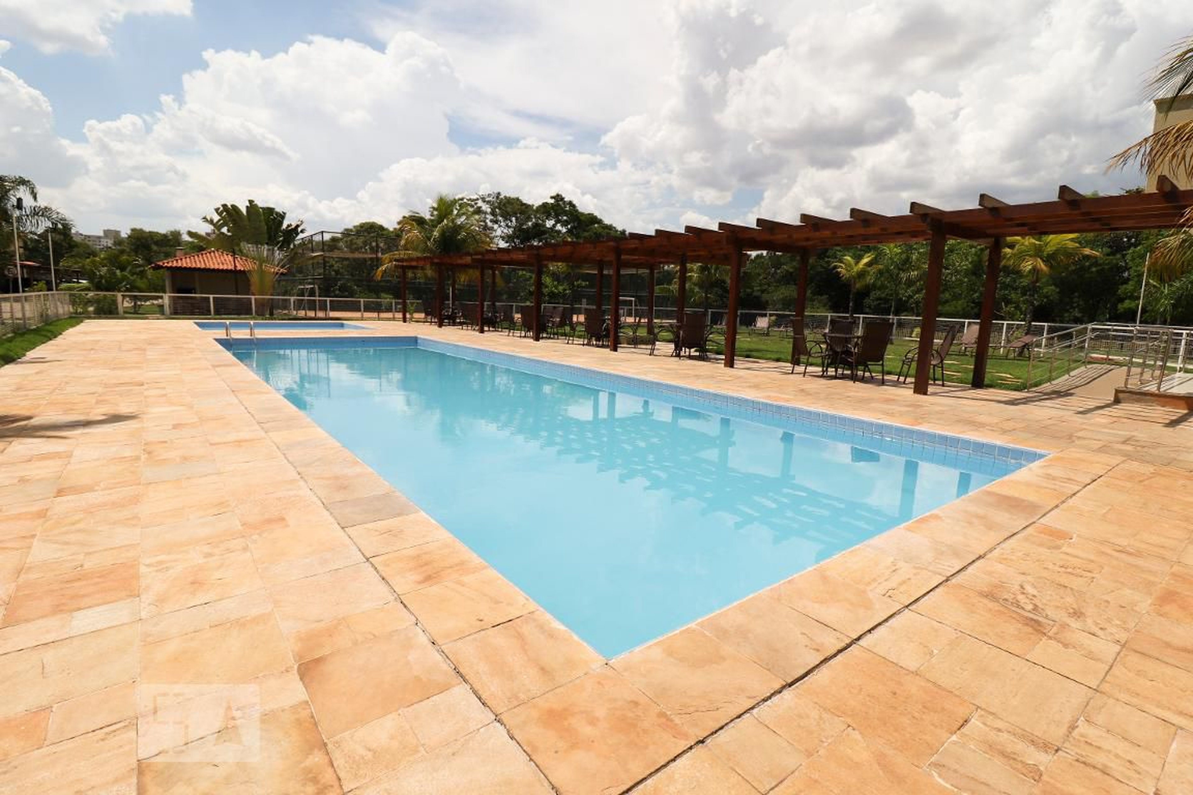 Piscina Condomínio Recanto Praças 2