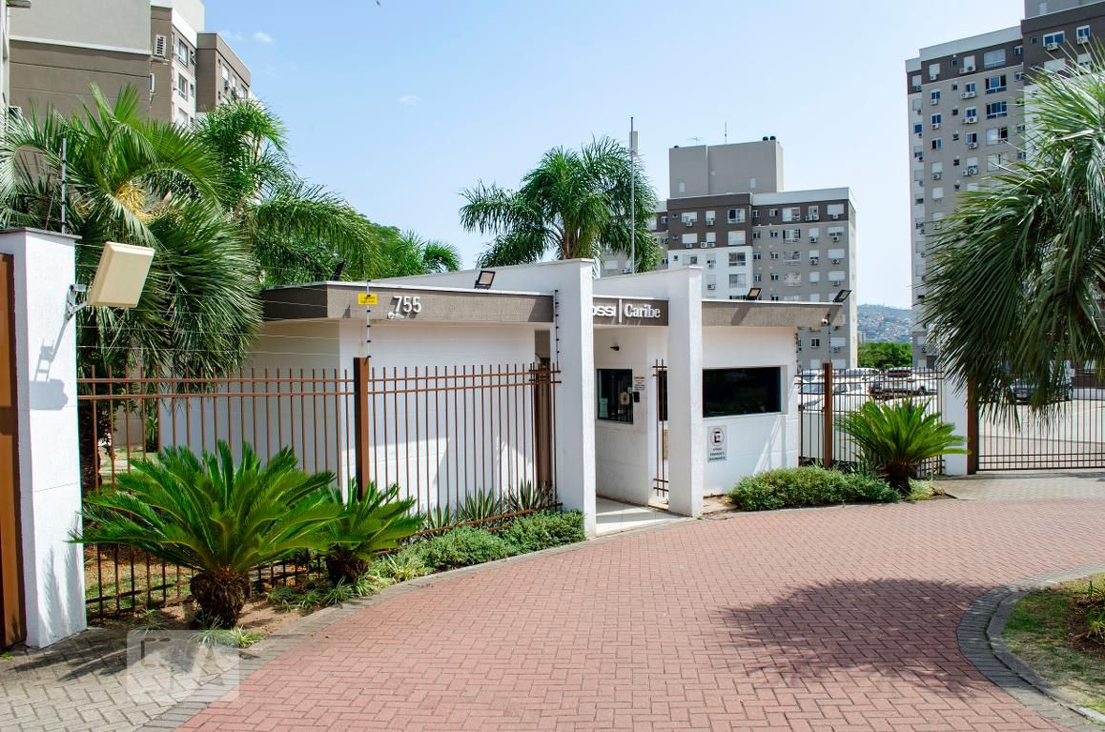 Fachada Condomínio Rossi Florida