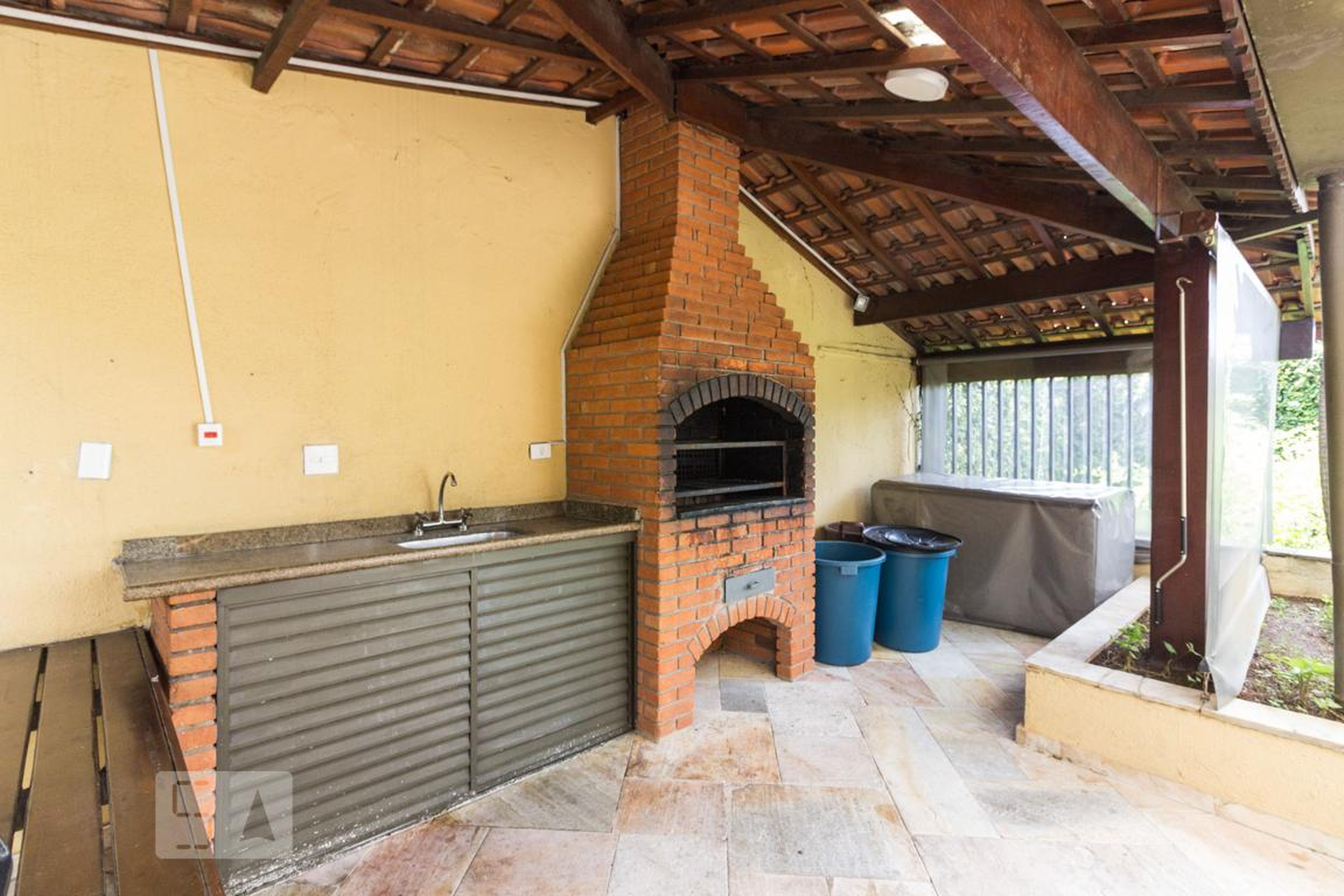 Churrasqueira - Residencial Mirante da Colin