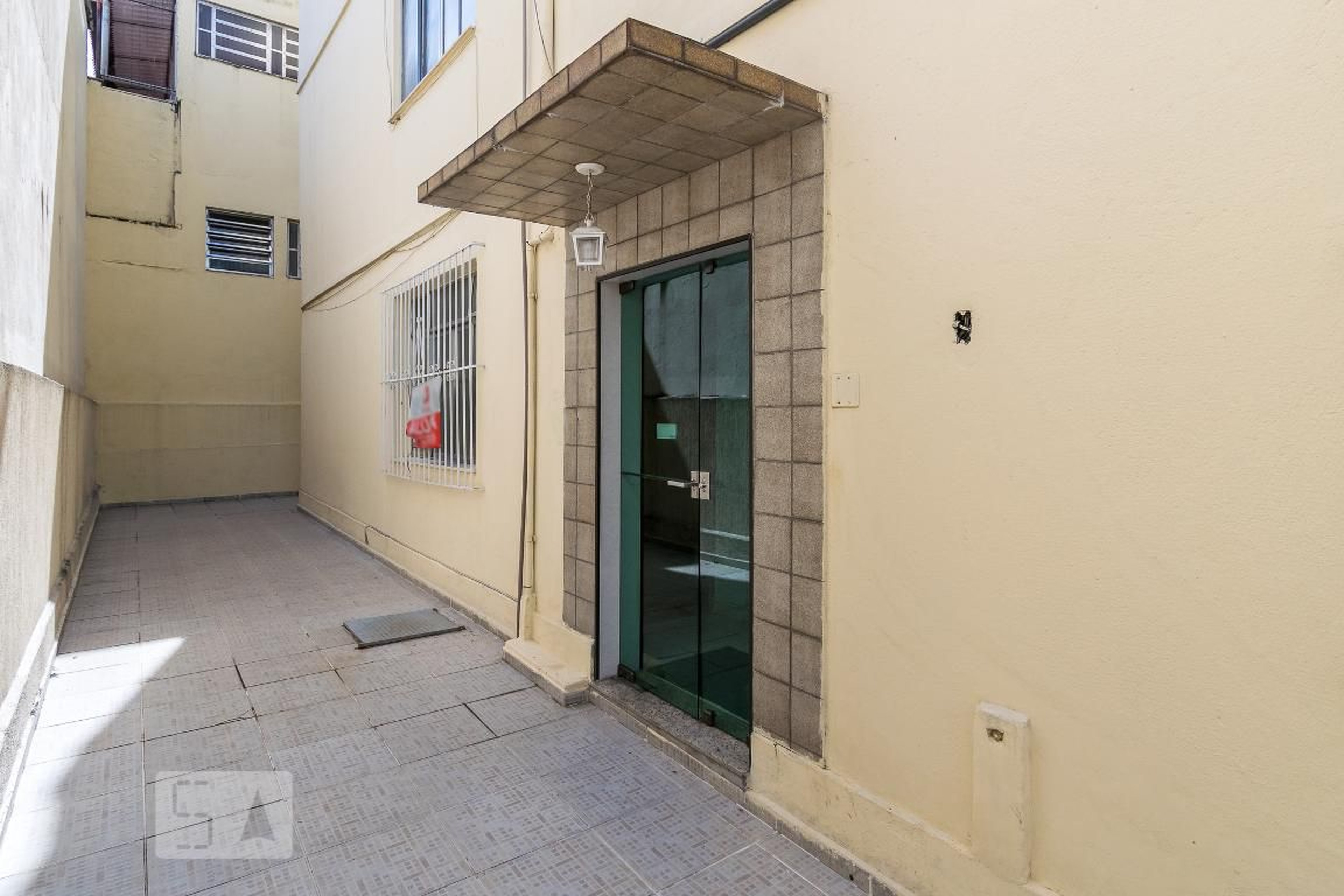 Entrada do Prédio - null