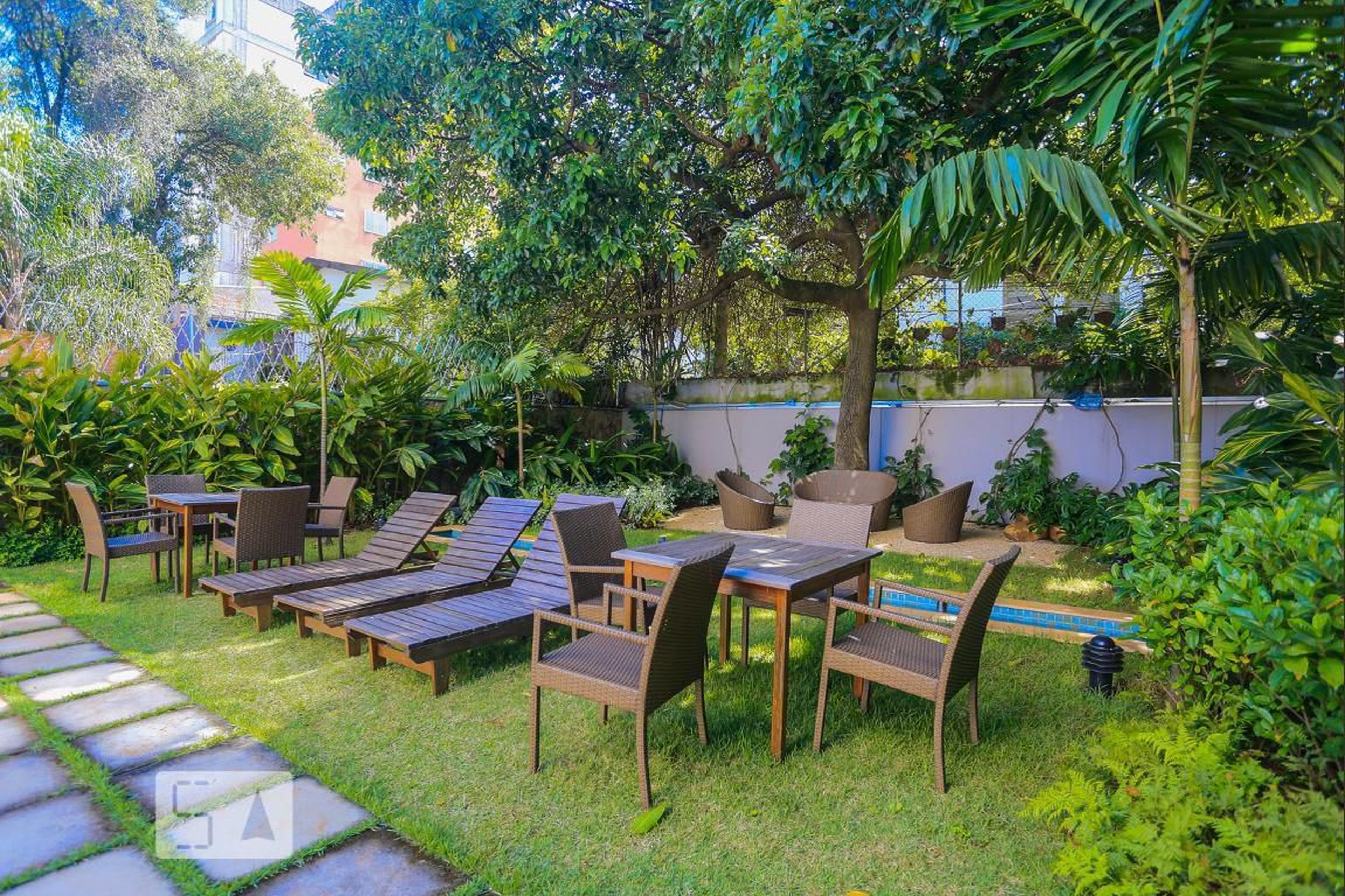 Área da Piscina - Option Home