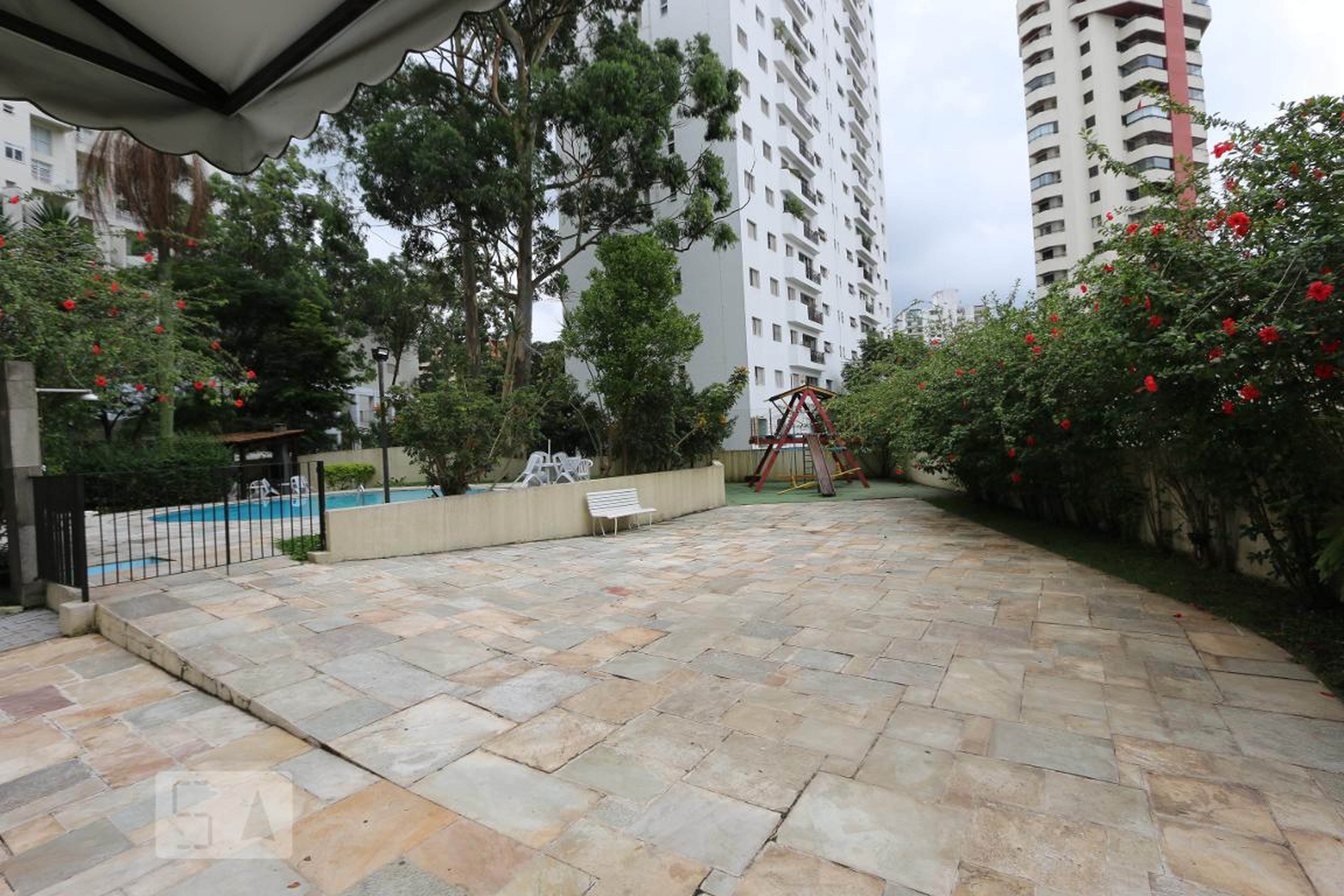 area externa - Charles S Chaplin