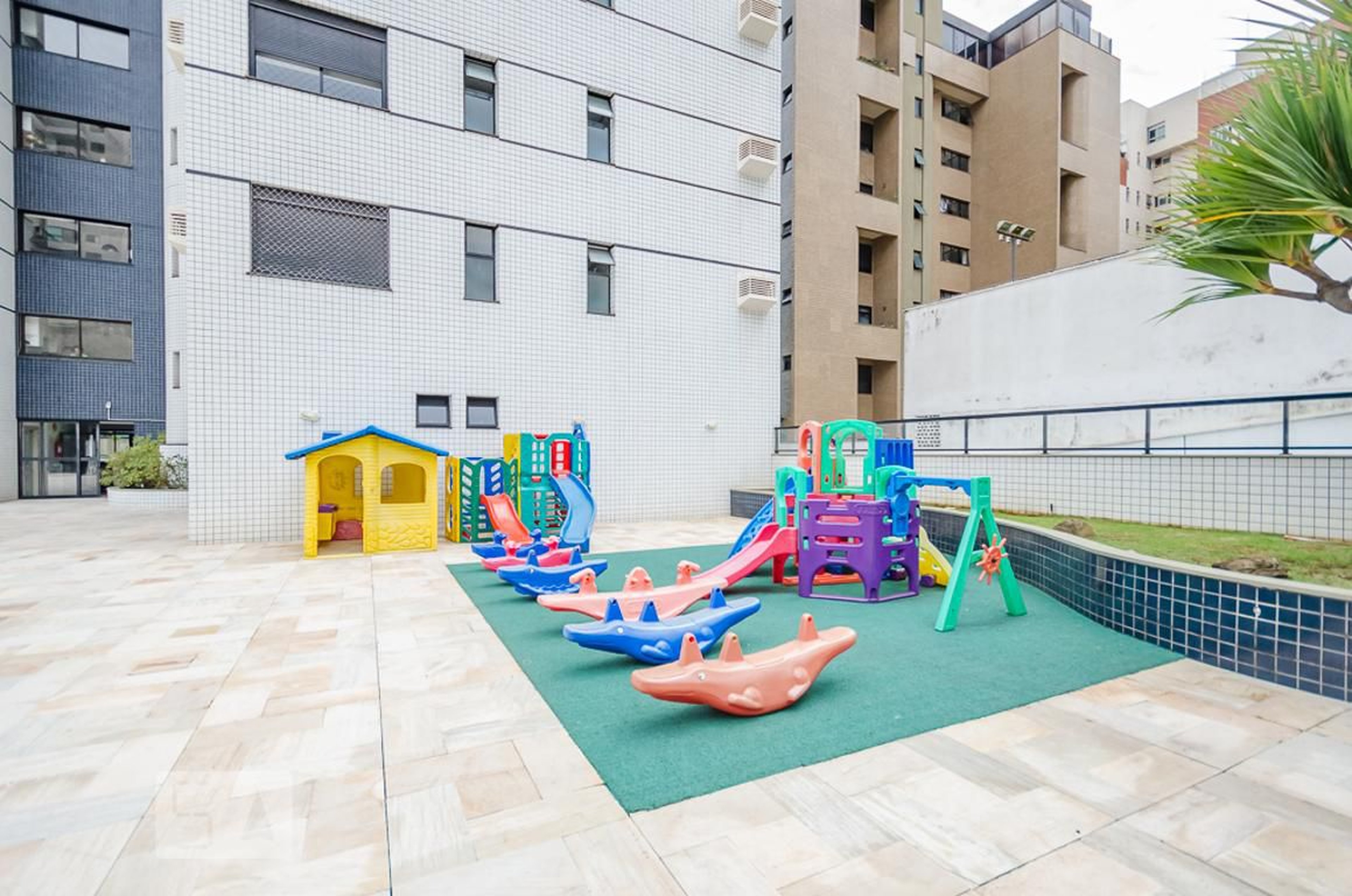 Playground - Edifício La Brise