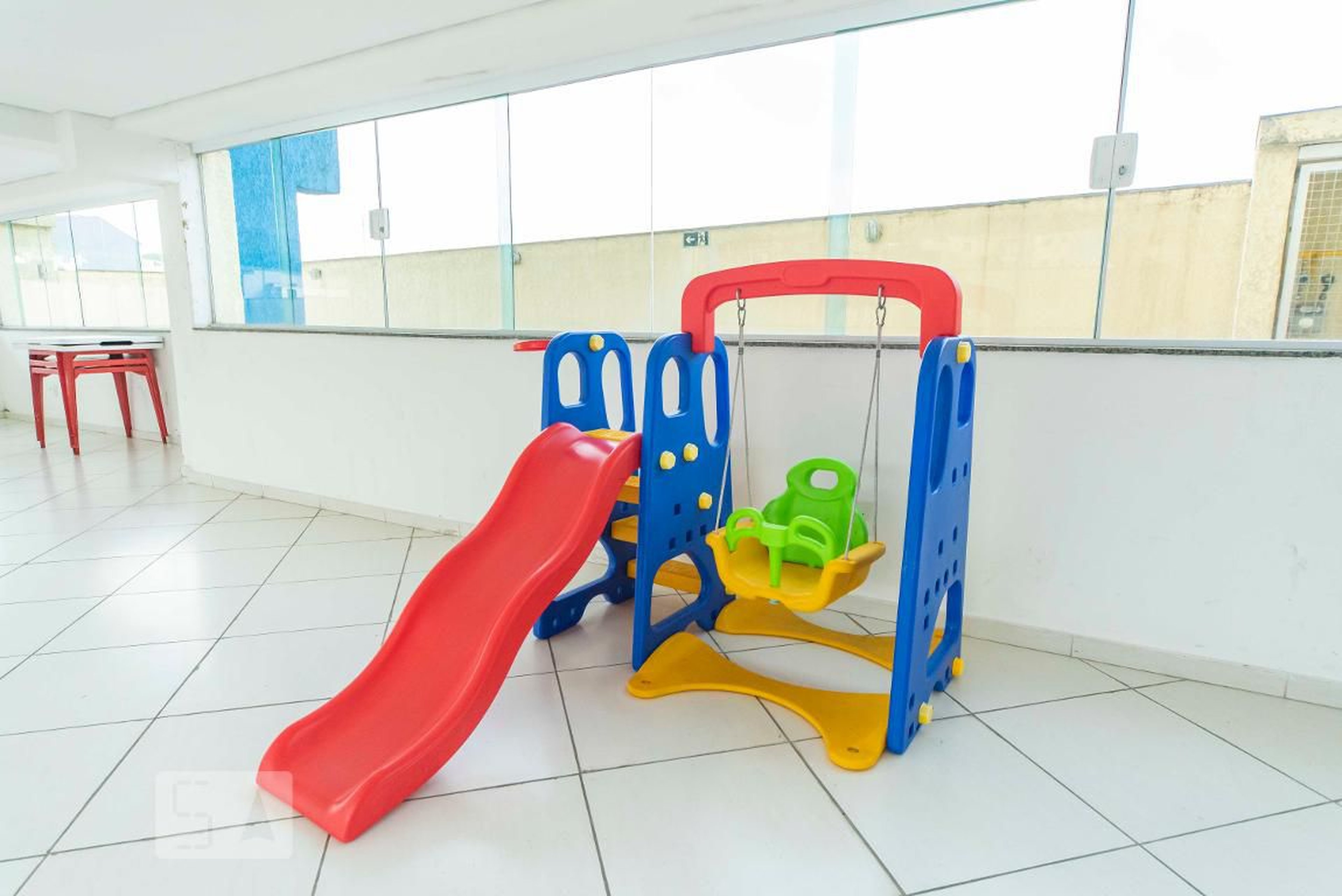 Playground - Edifício Frisson