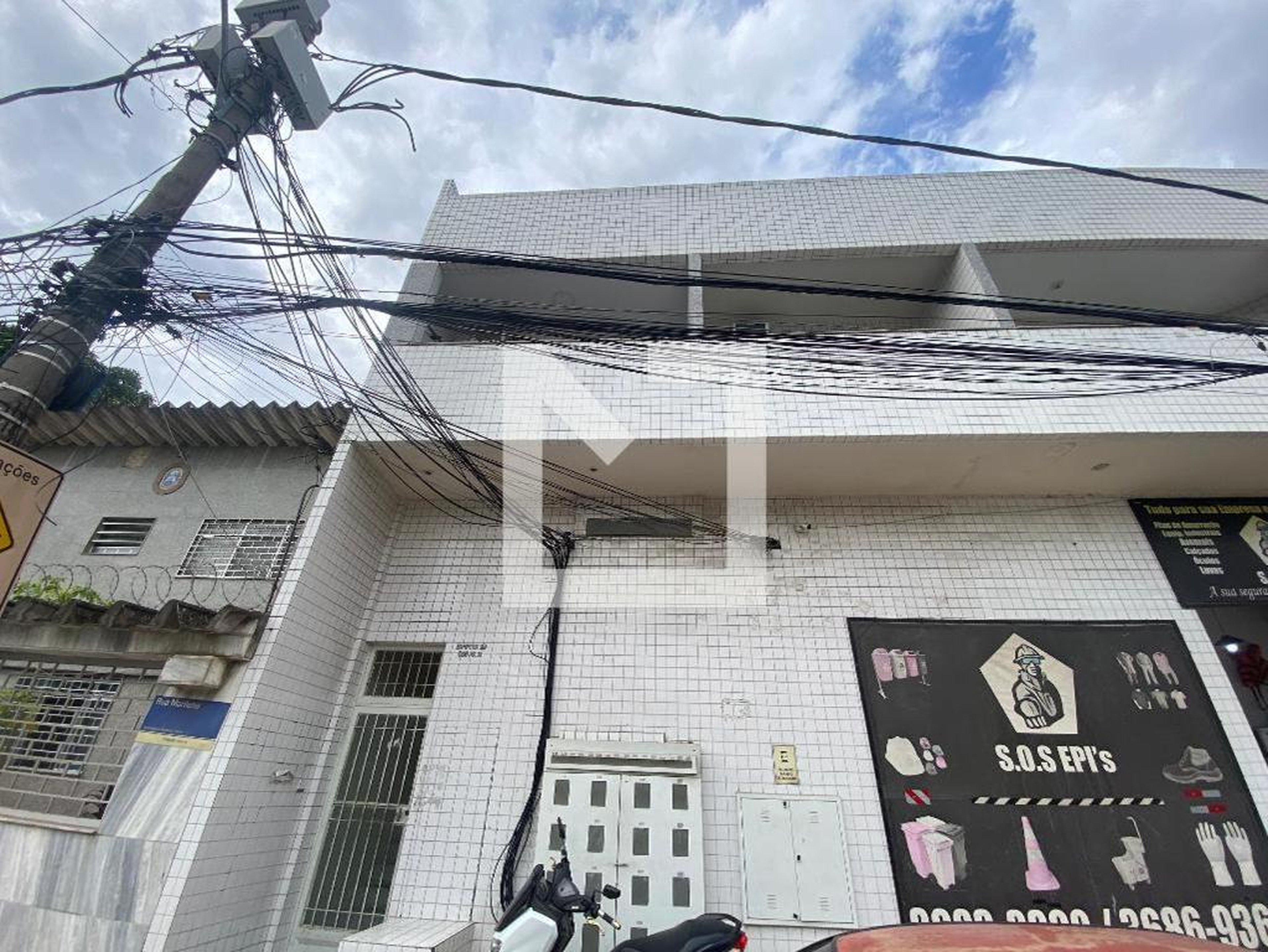 Fachada Condomínio em Rua João Bruno Lobo, 300