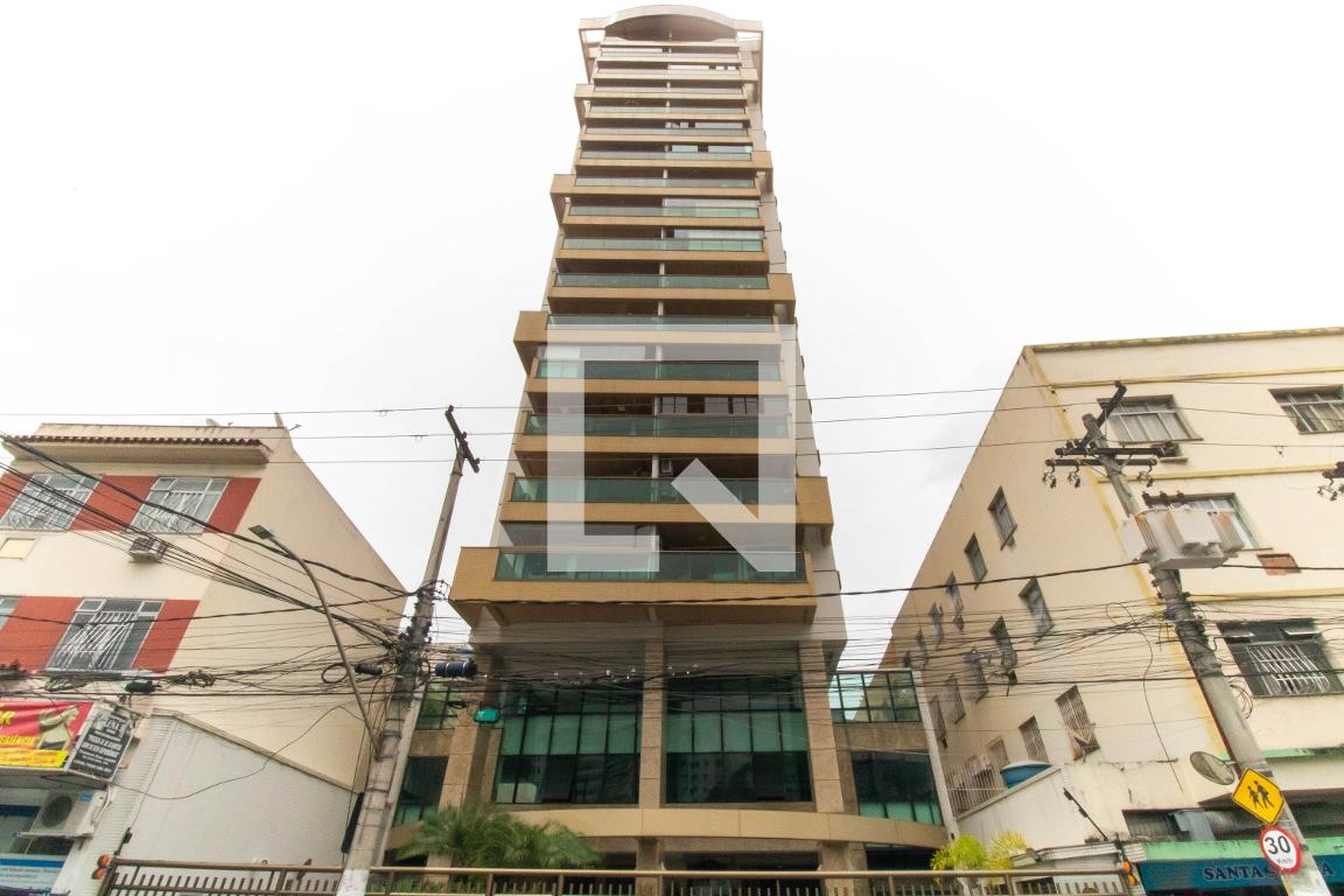 Fachada Condomínio Village Salesianos