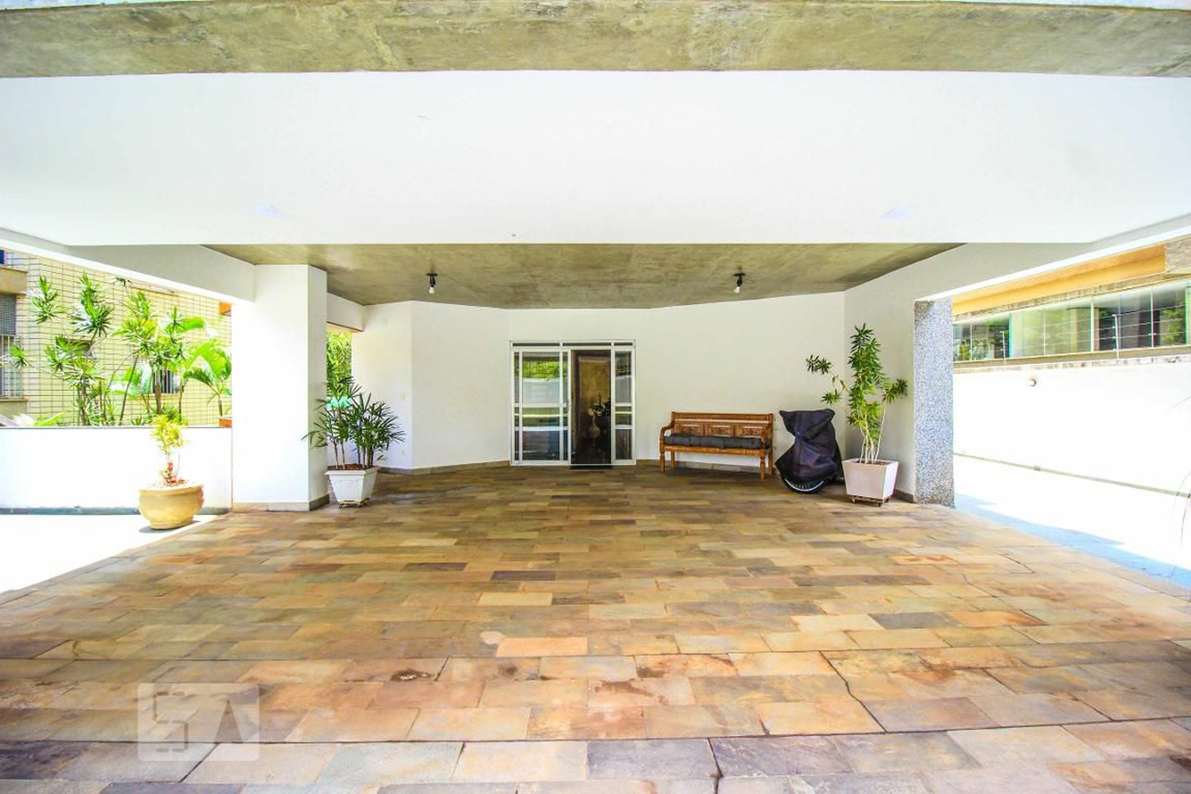 Área Externa - Edifício