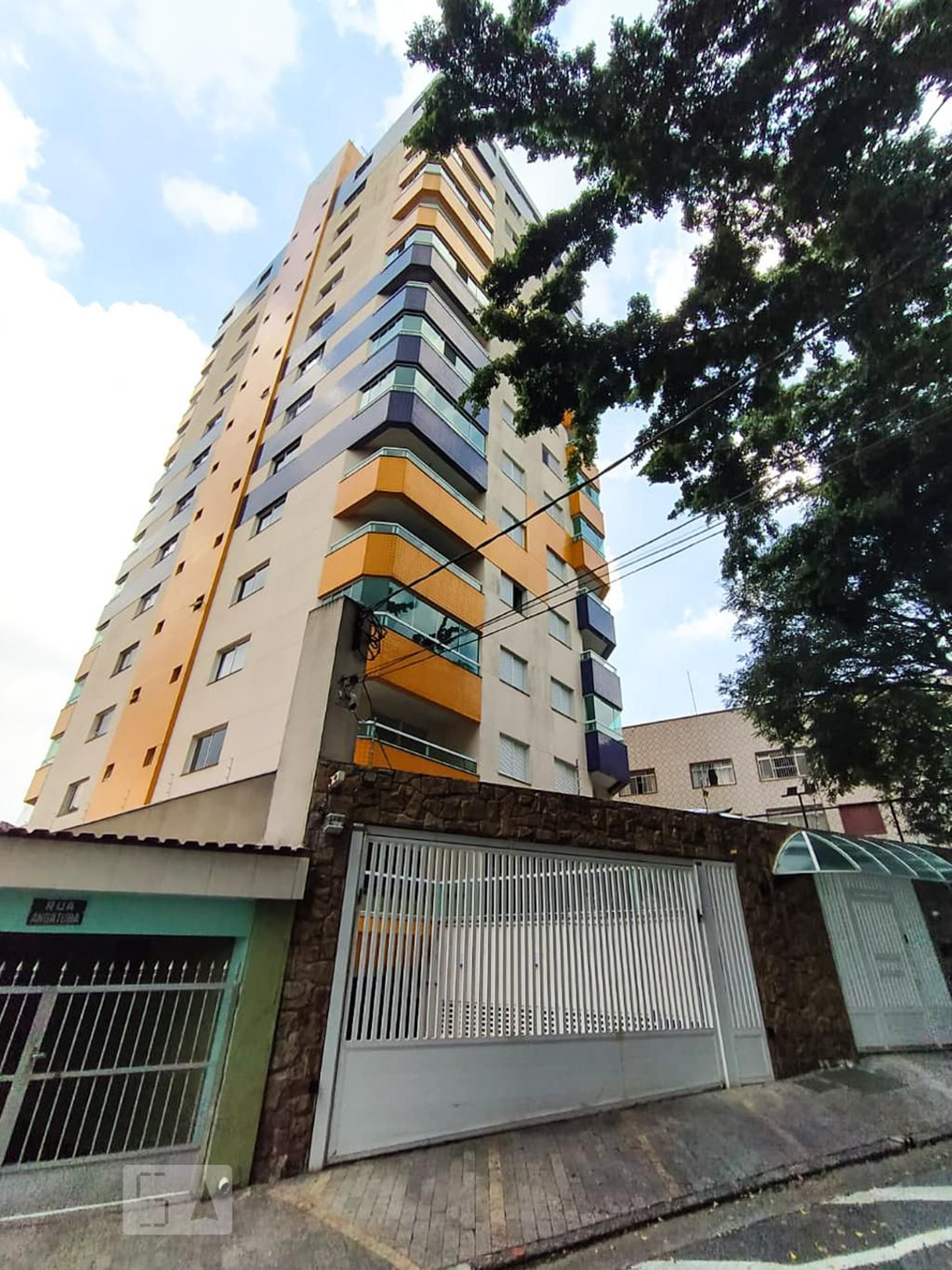 Fachada do Condomínio Edifício Florença