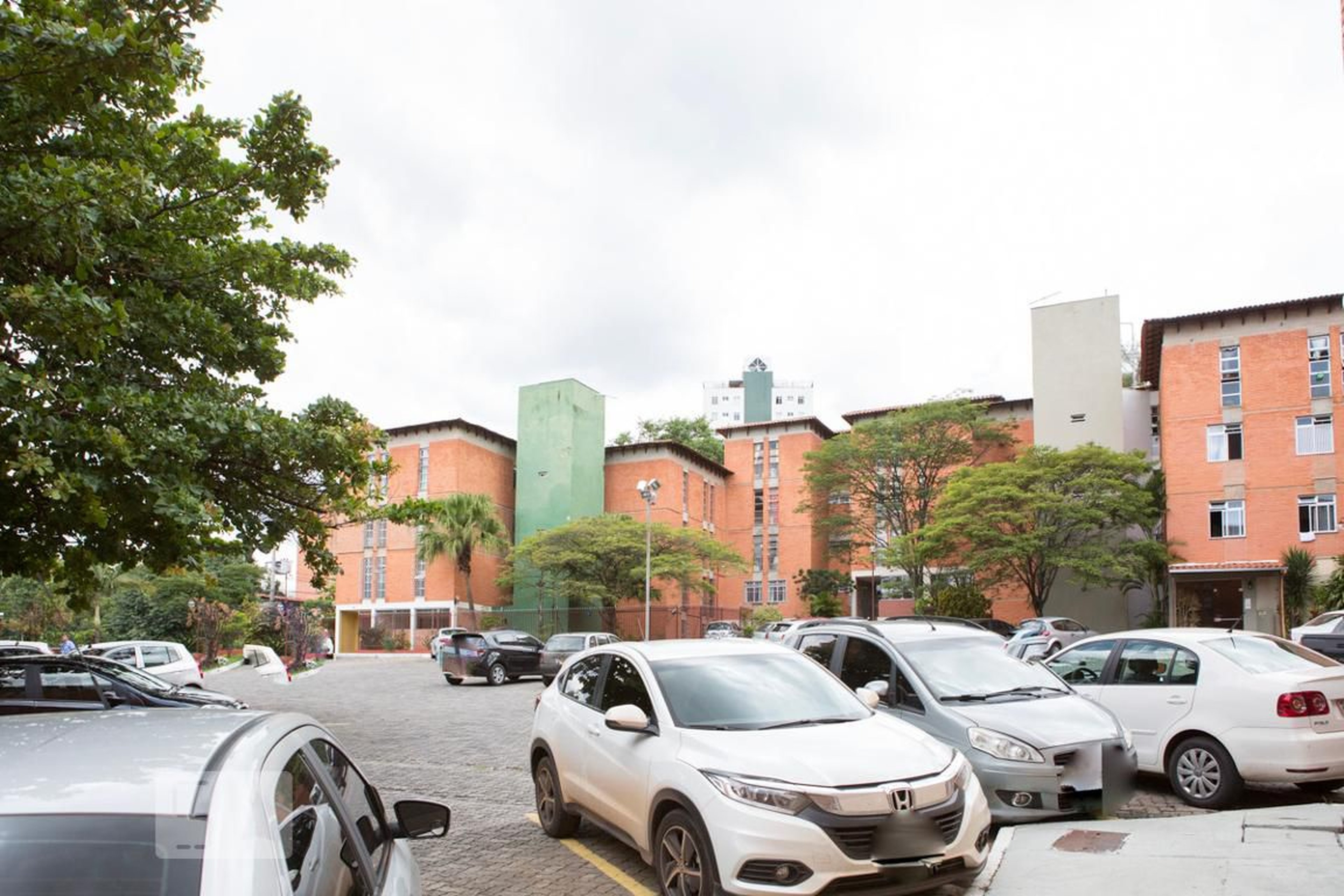 Estacionamento - Edifício Bouganville