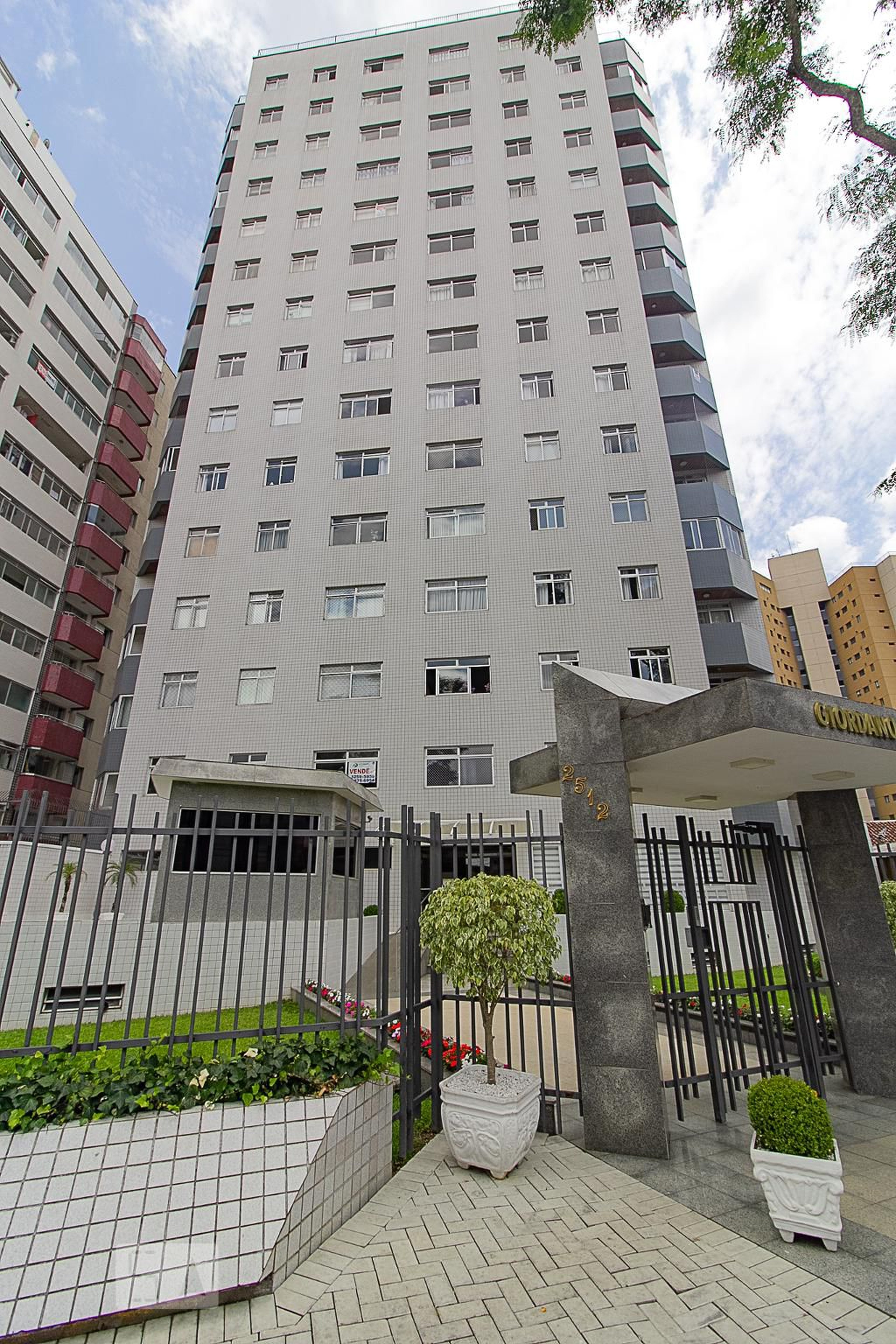 Fachada Edifício Giordano Bruno