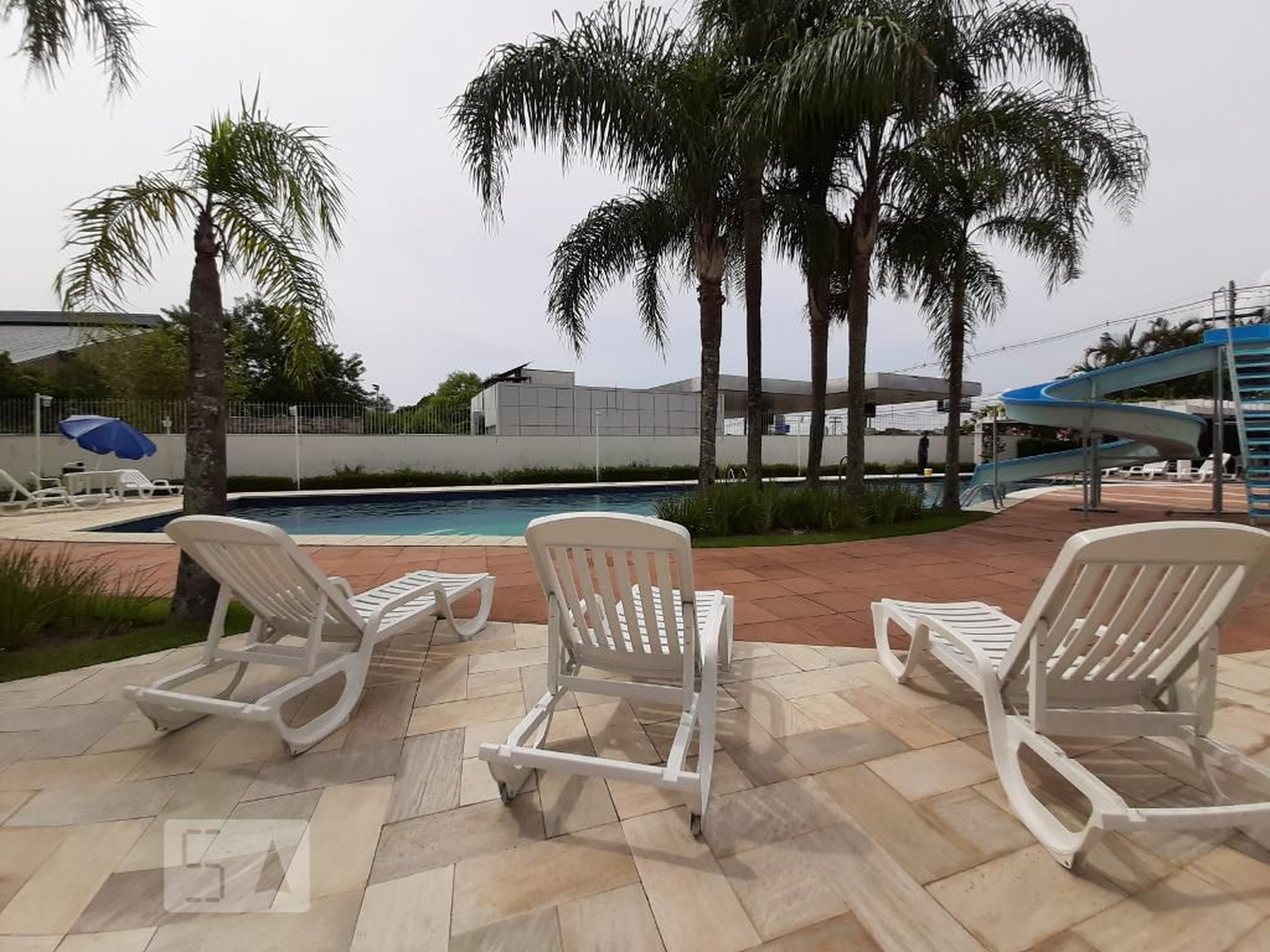 Piscina - Edifício Terrazas Mirador