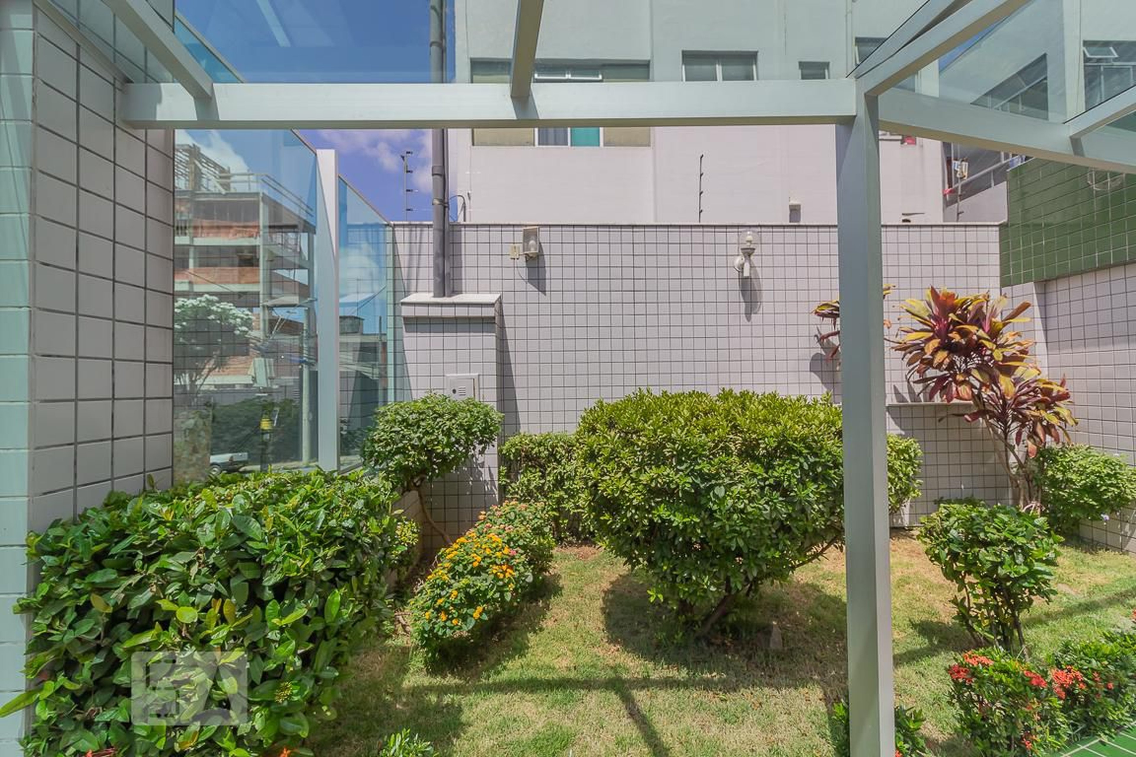 Entrada - Edifício Jardim Cuiabá