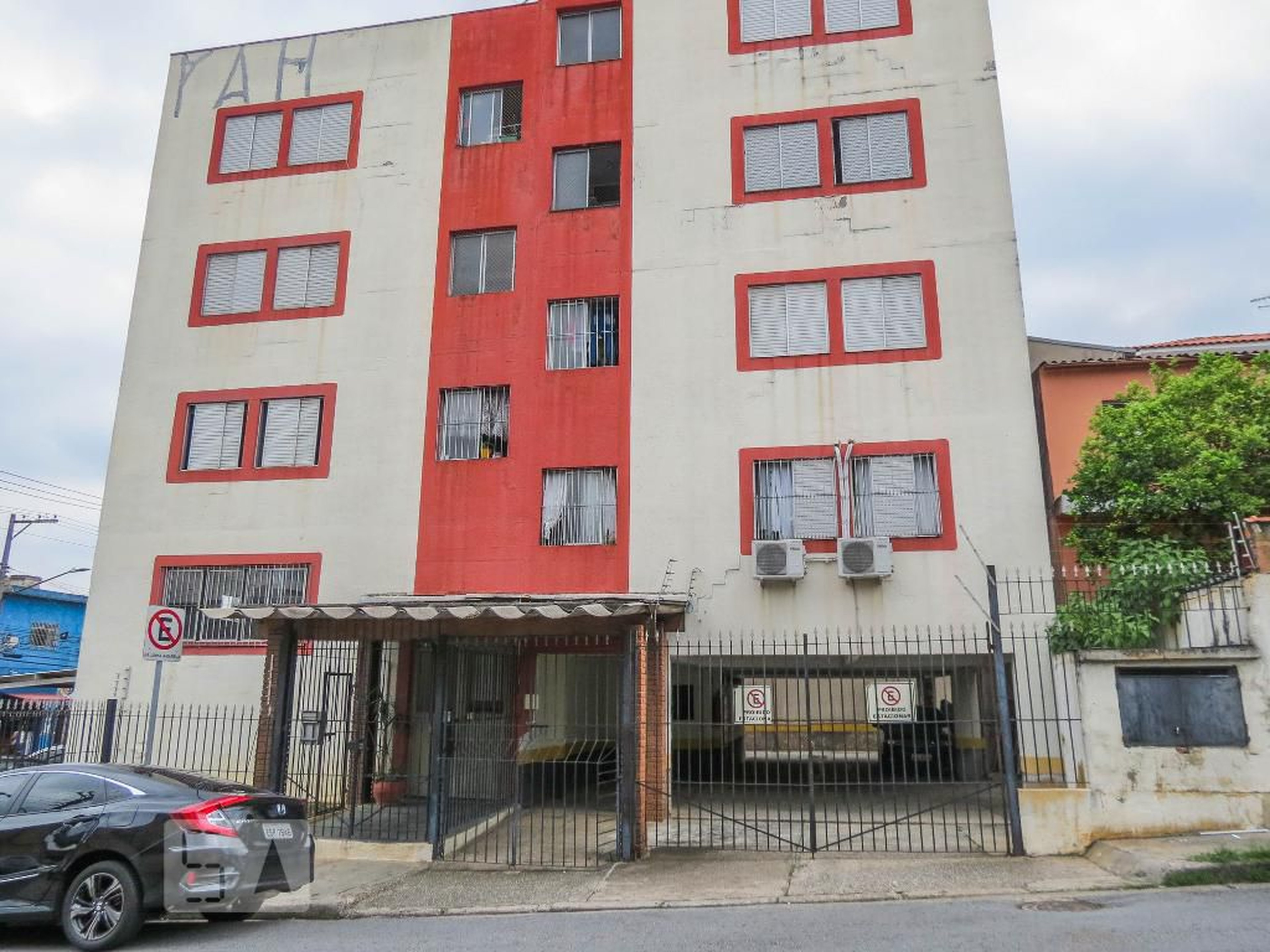 FACHADA DO CONDOMÍNIO Condomínio Carmel