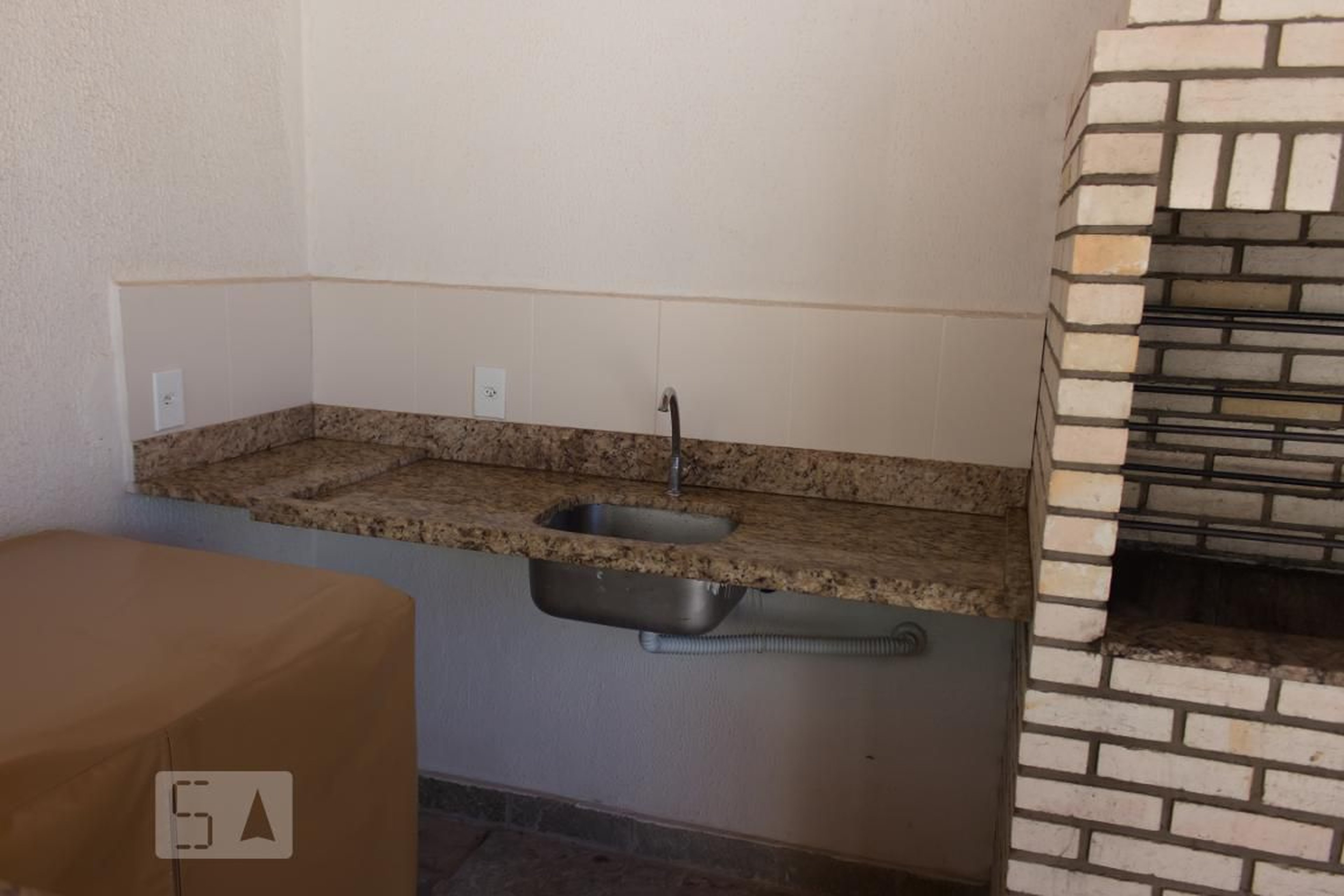 Churrasqueira - Residencial Costa Verde