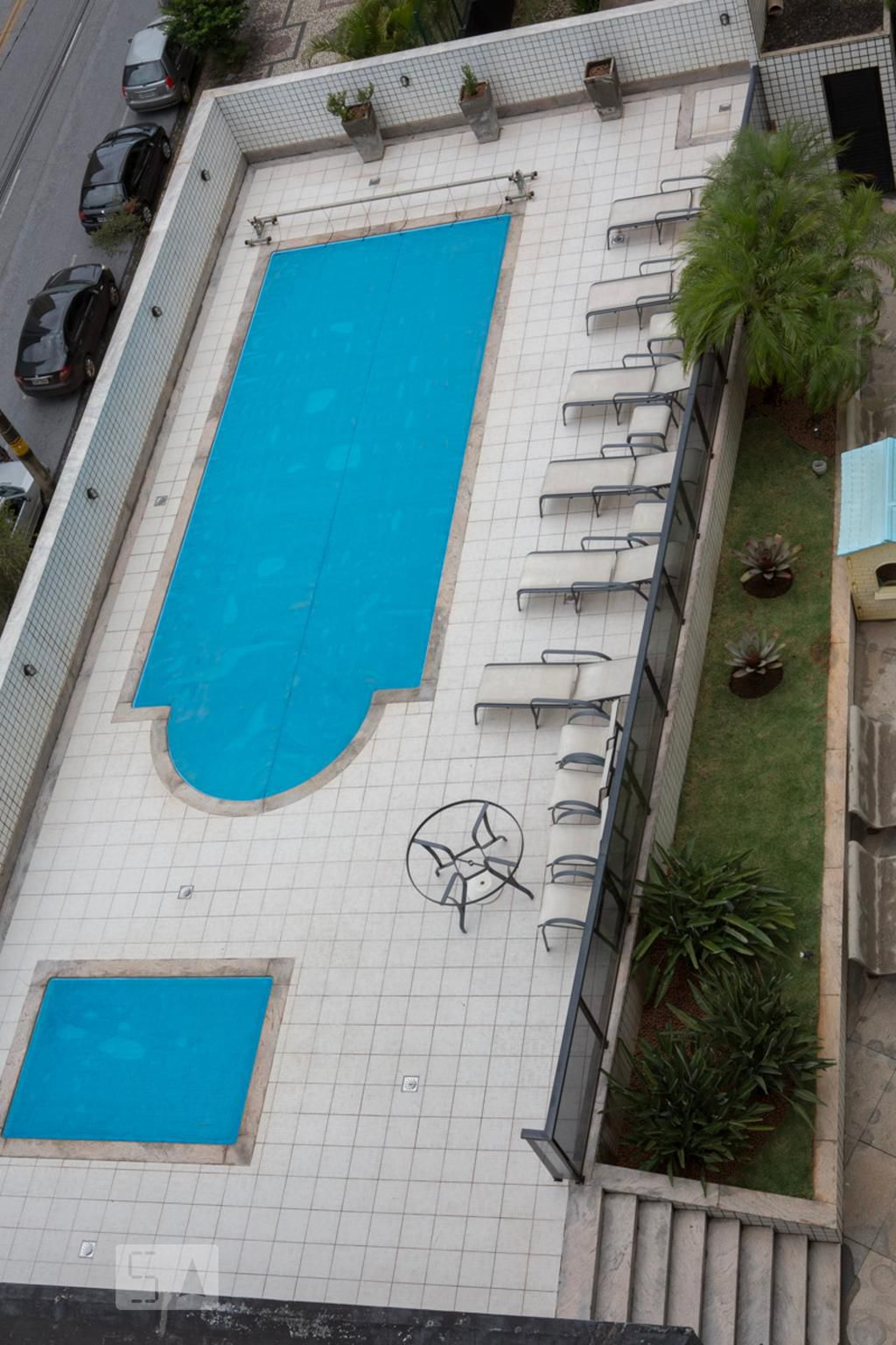 Piscina - Edifício Serra Bela