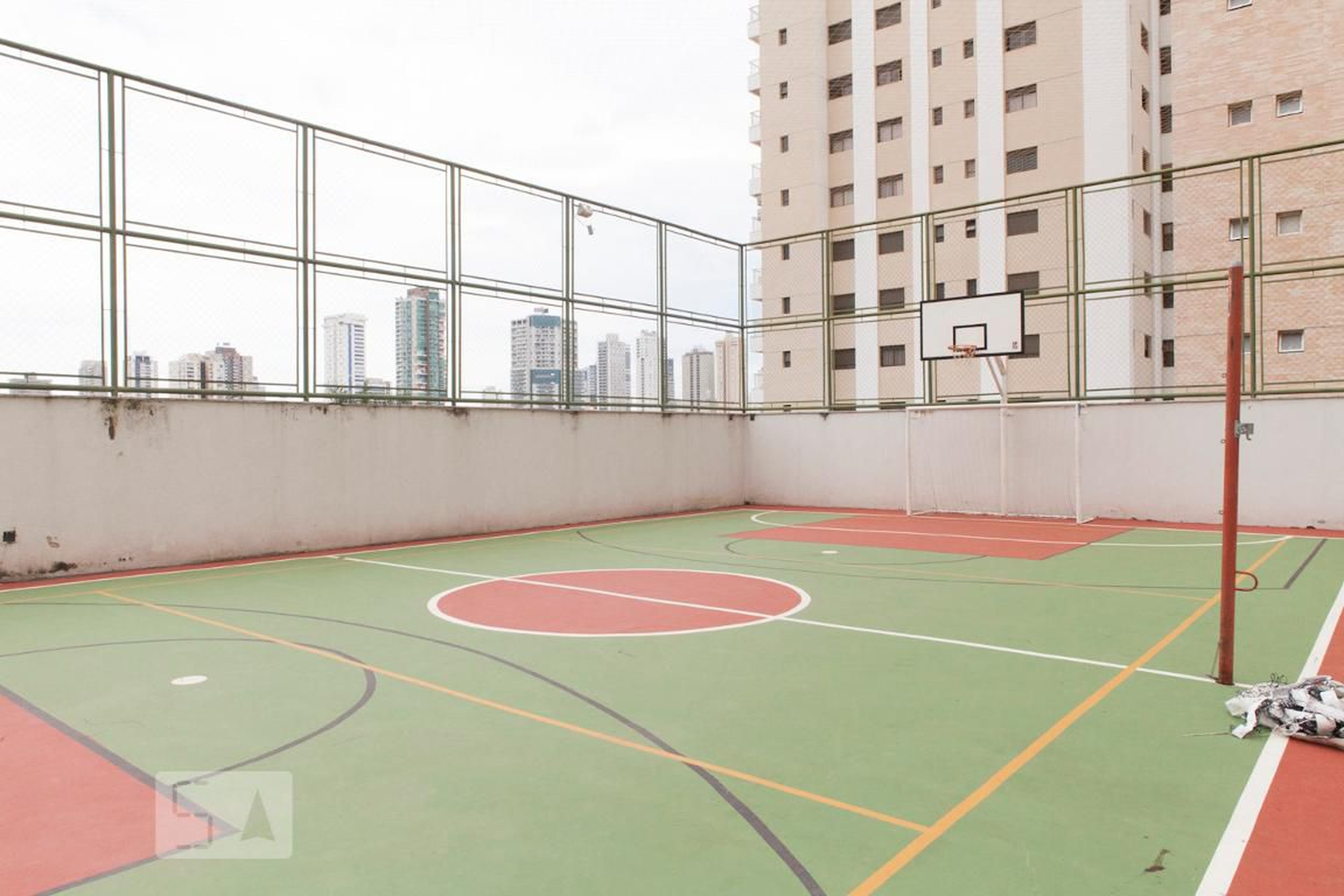 Área comum - Quadra Esportiva - Residencial Torre Del Parc