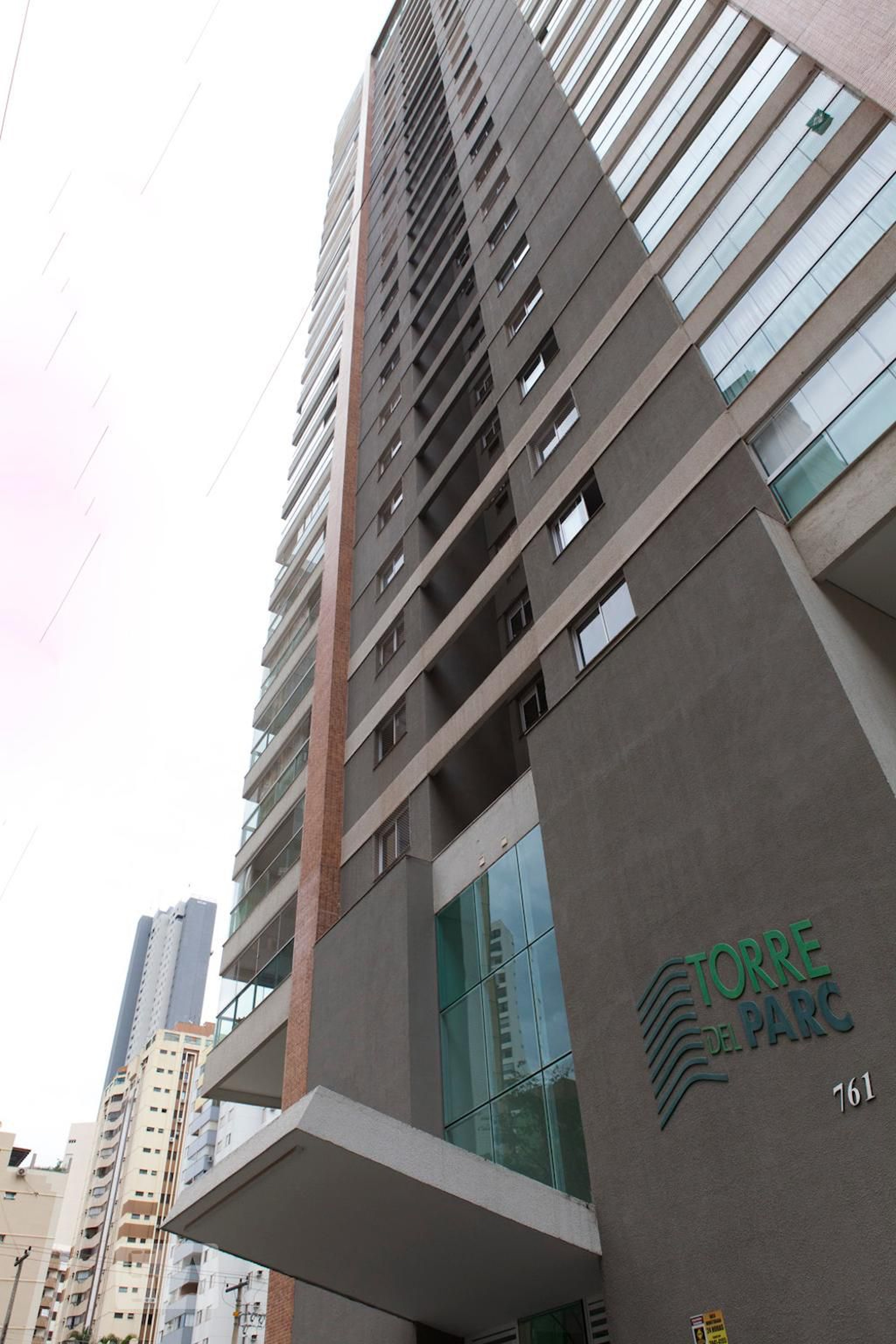 Fachada Residencial Torre Del Parc