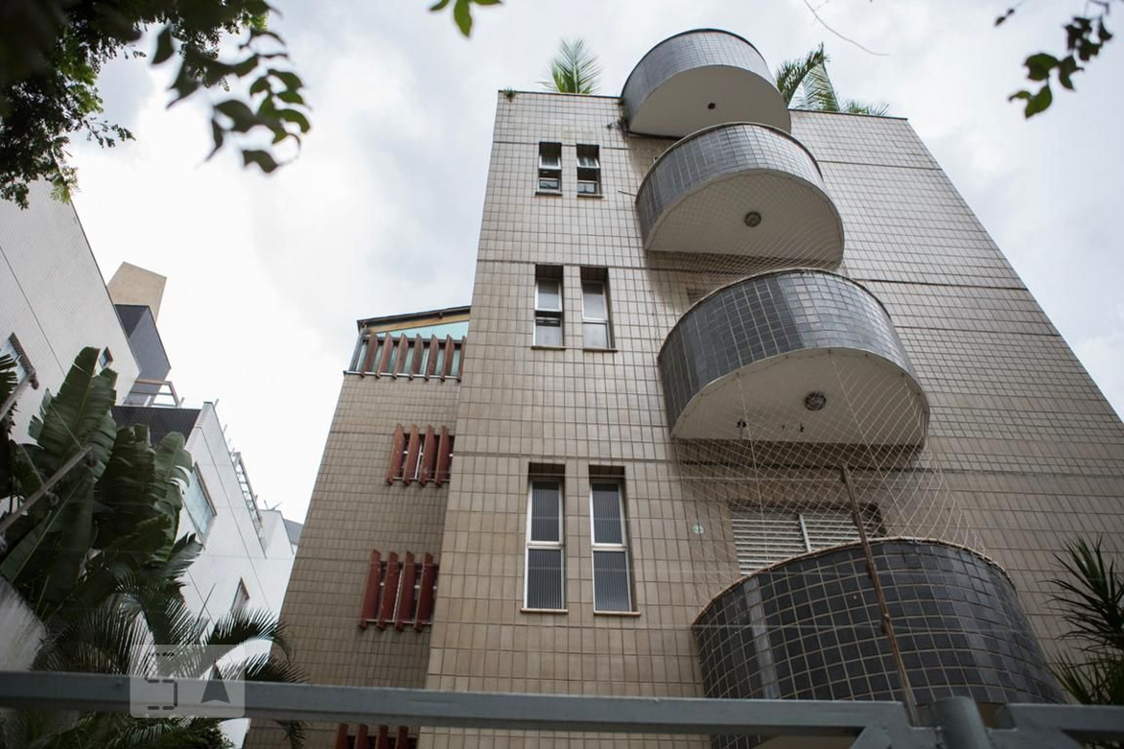 Fachada Condomínio em Rua Vereador Washington Walfrido, 123