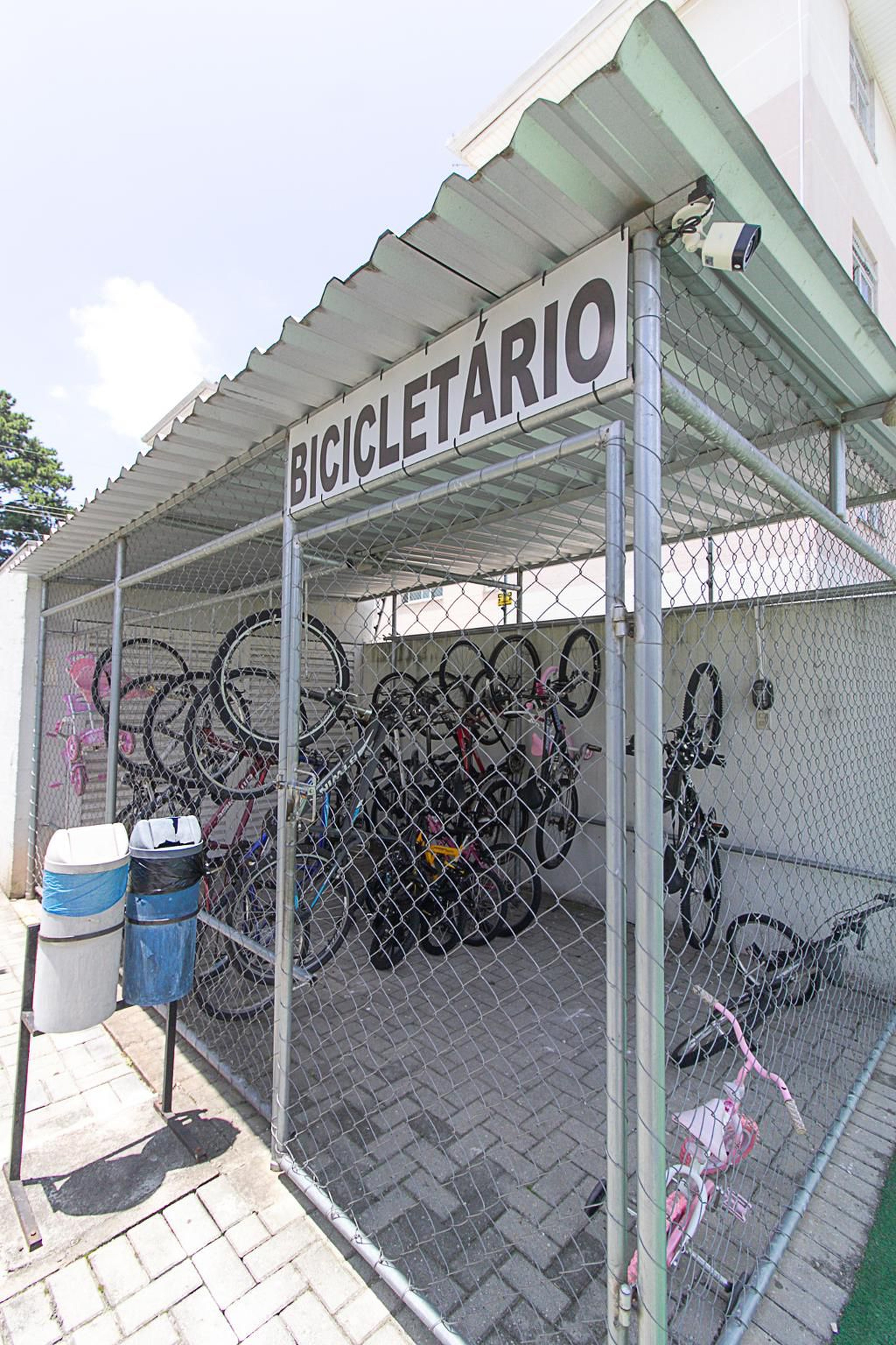Bicicletario - Boulevard das Palmeiras