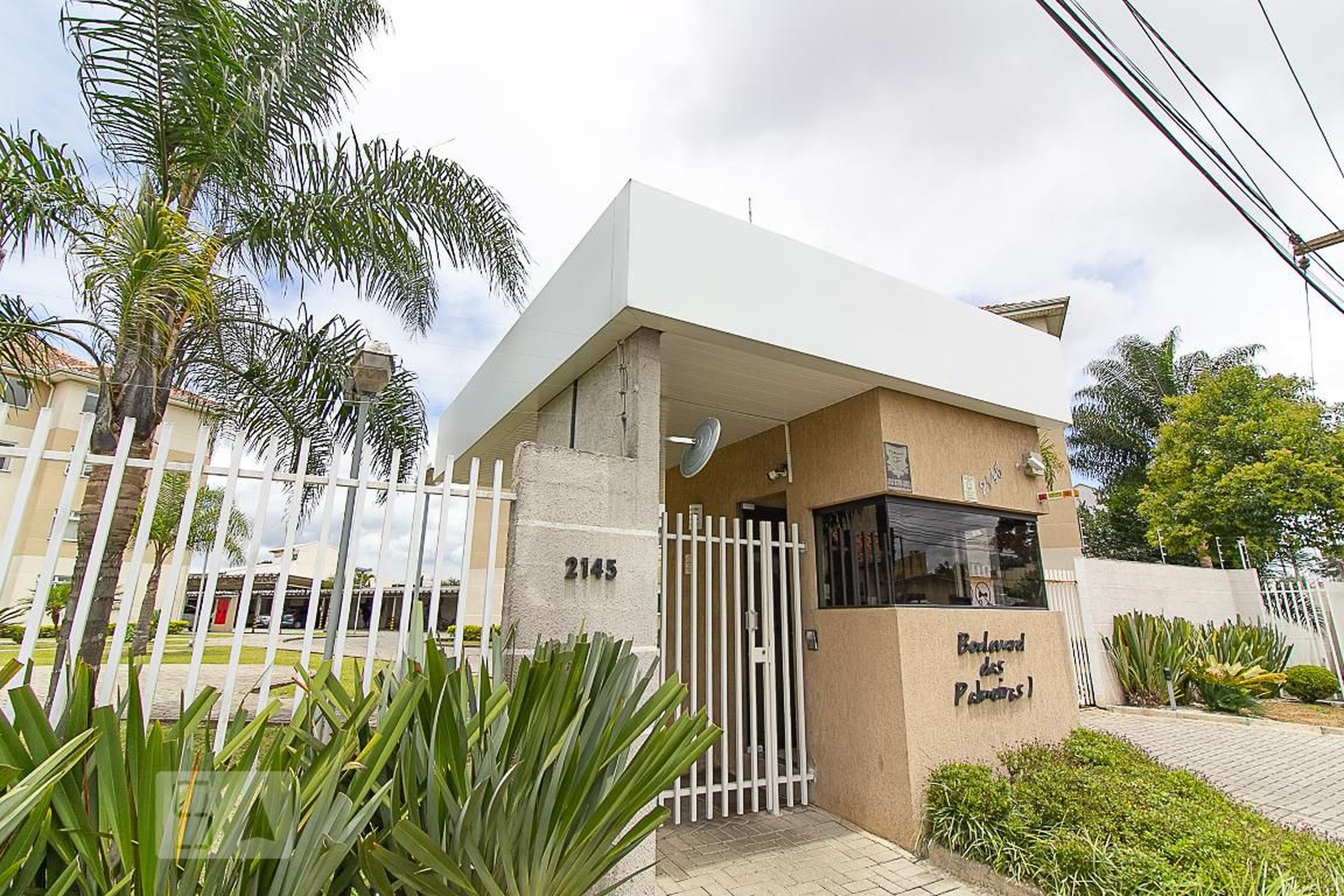 Fachada do Condomínio Condomínio Boulevard das Palmeiras