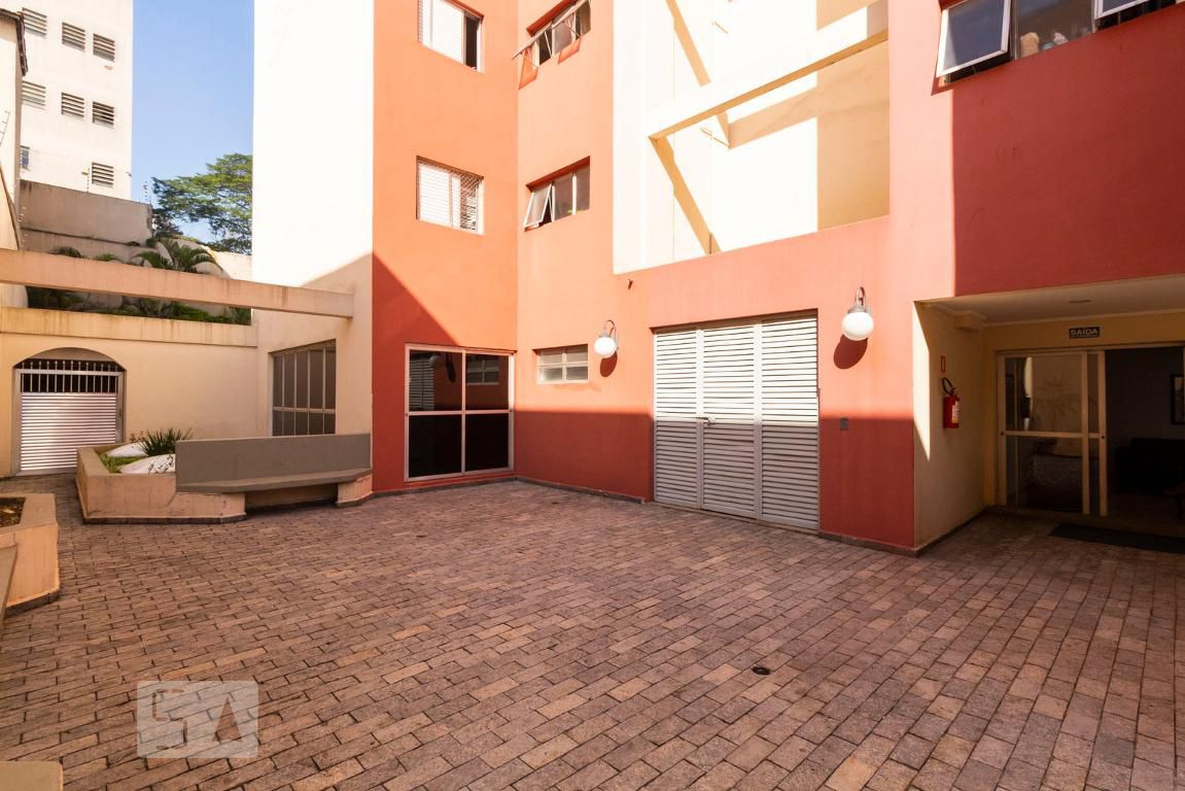 Área Externa - Edifício Triana