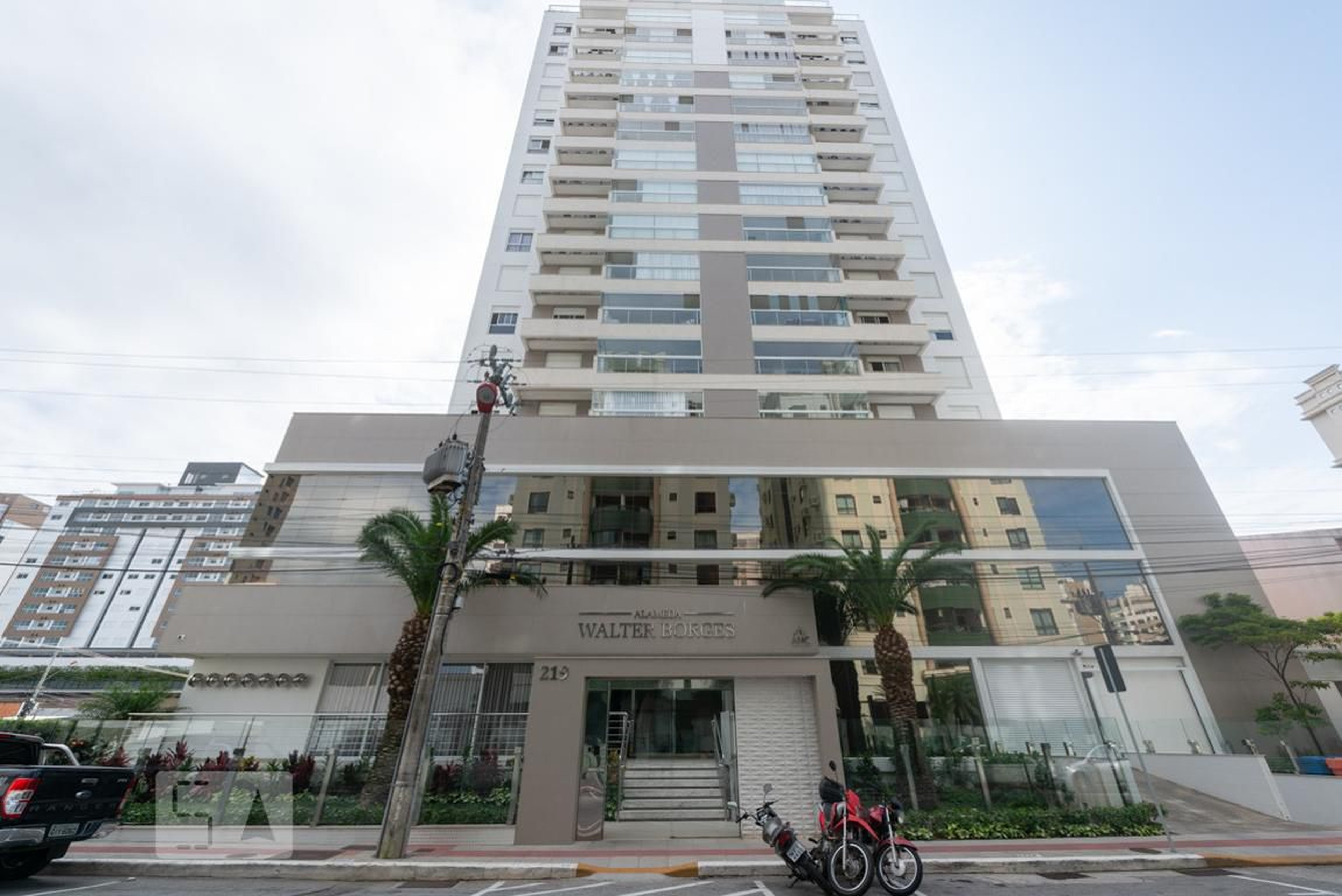 Fachada Condomínio Alameda Walter Borges