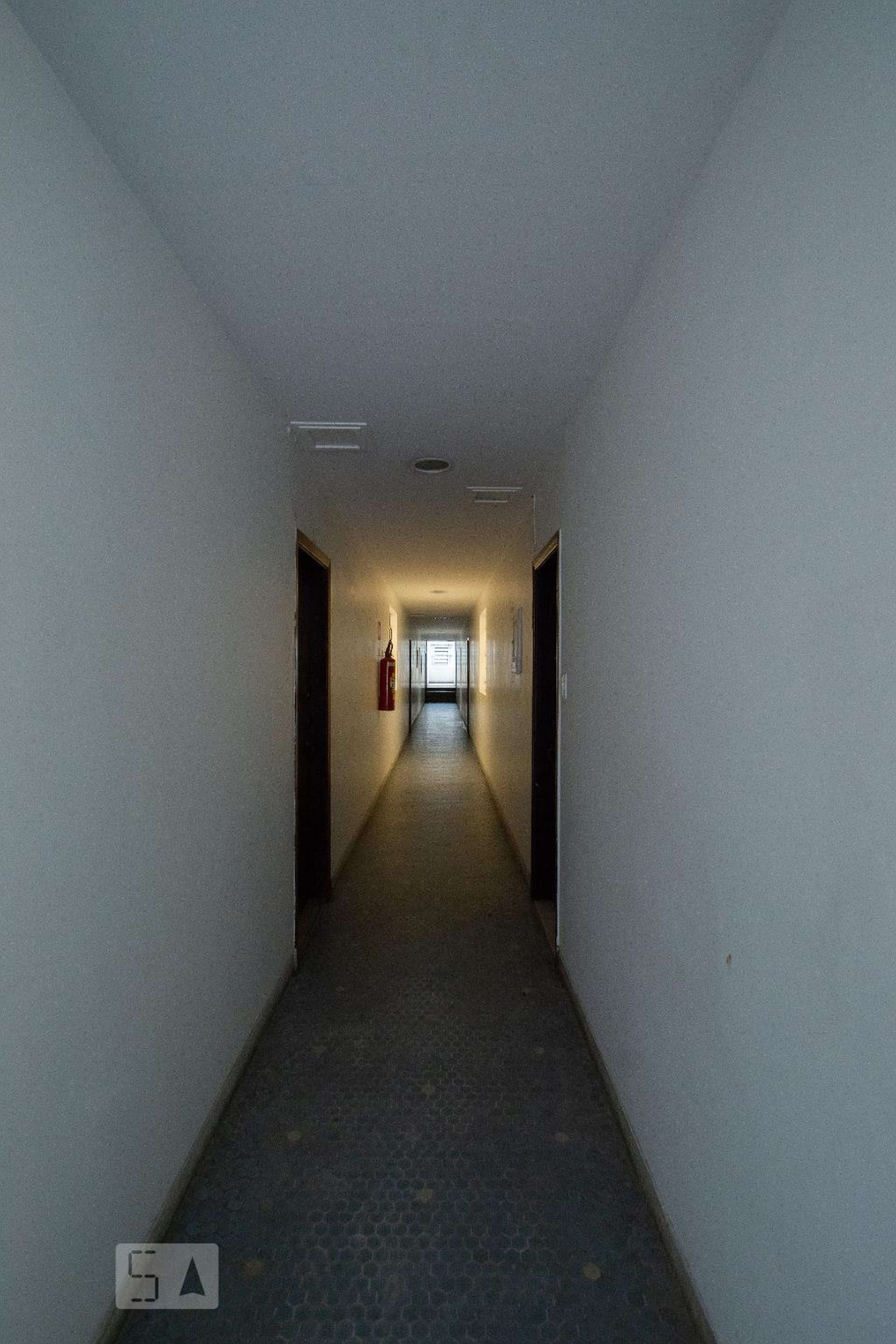 Hall de Entrada - Debieux