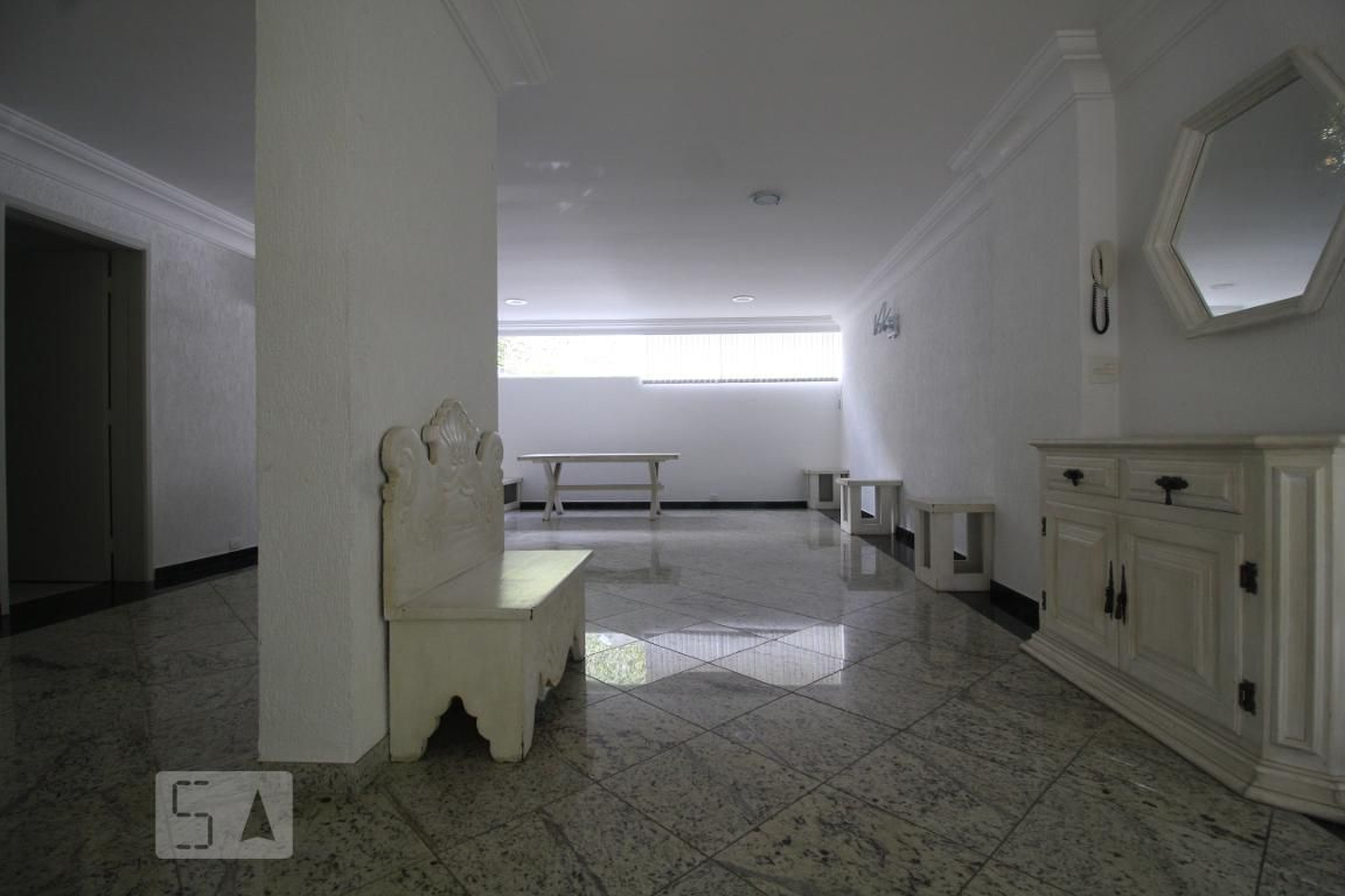 Salão de festas - Holbein e Grunewald