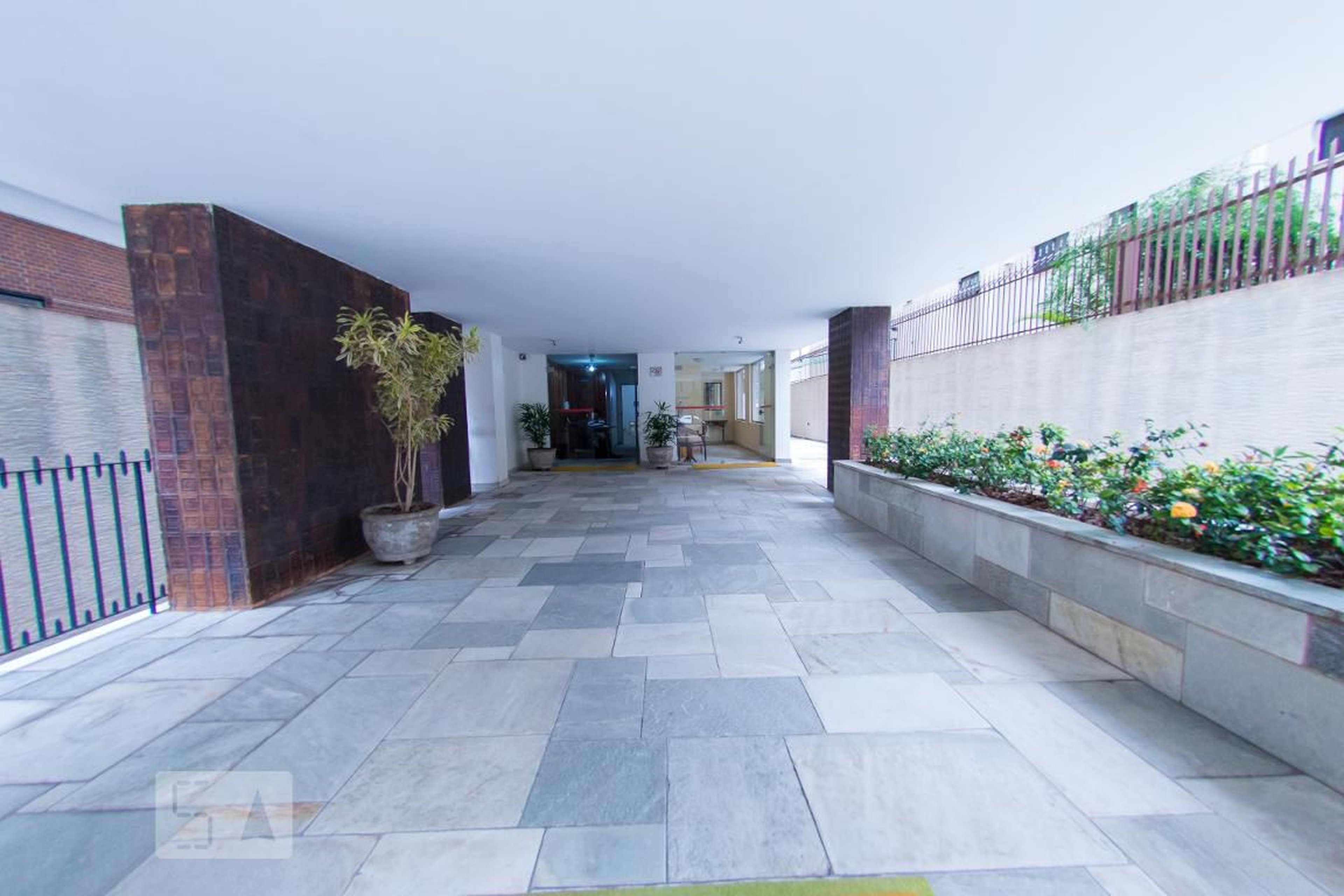 Hall de Entrada - Clara Carli