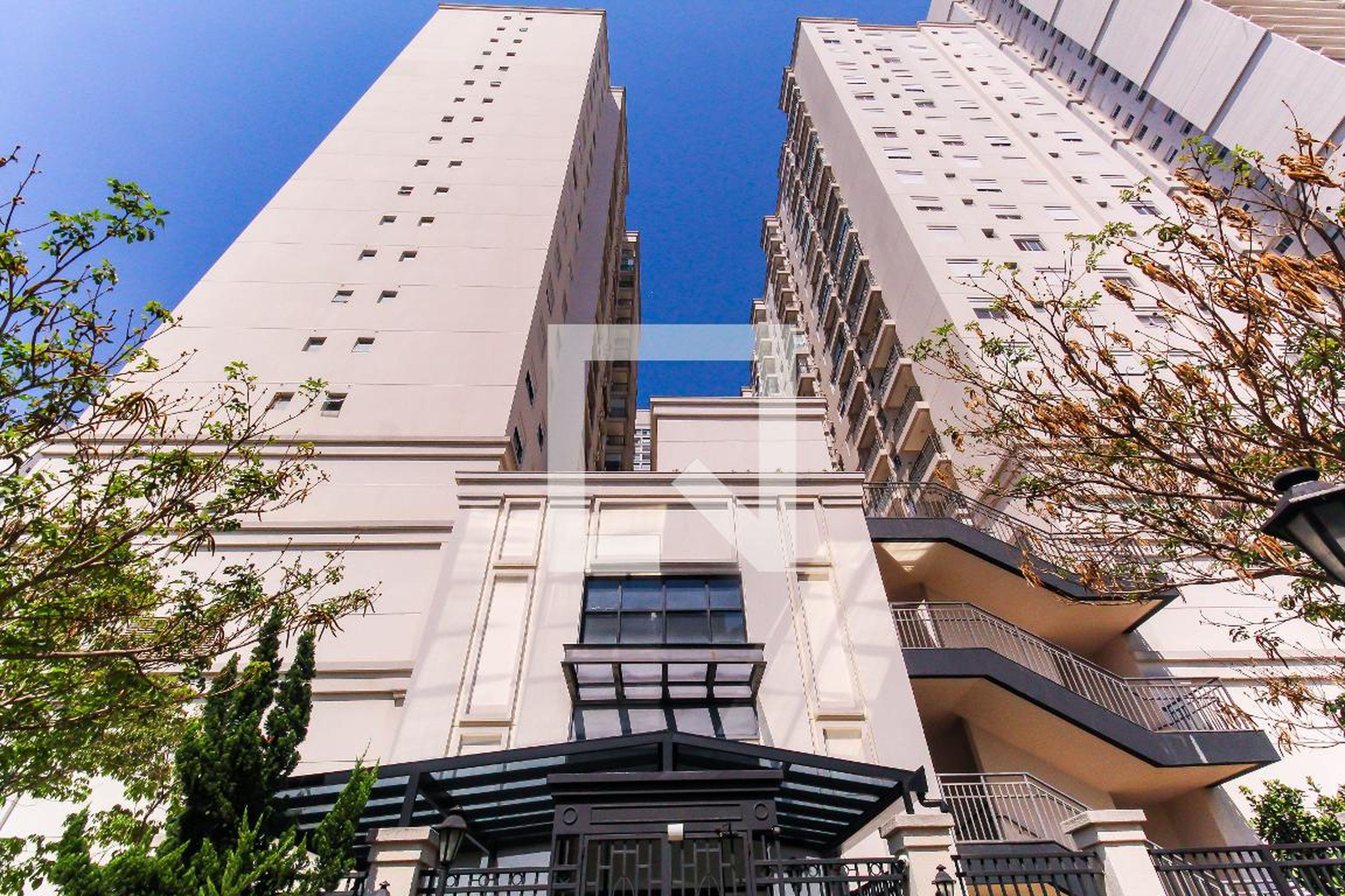 Fachada Condomínio Praça Piratininga