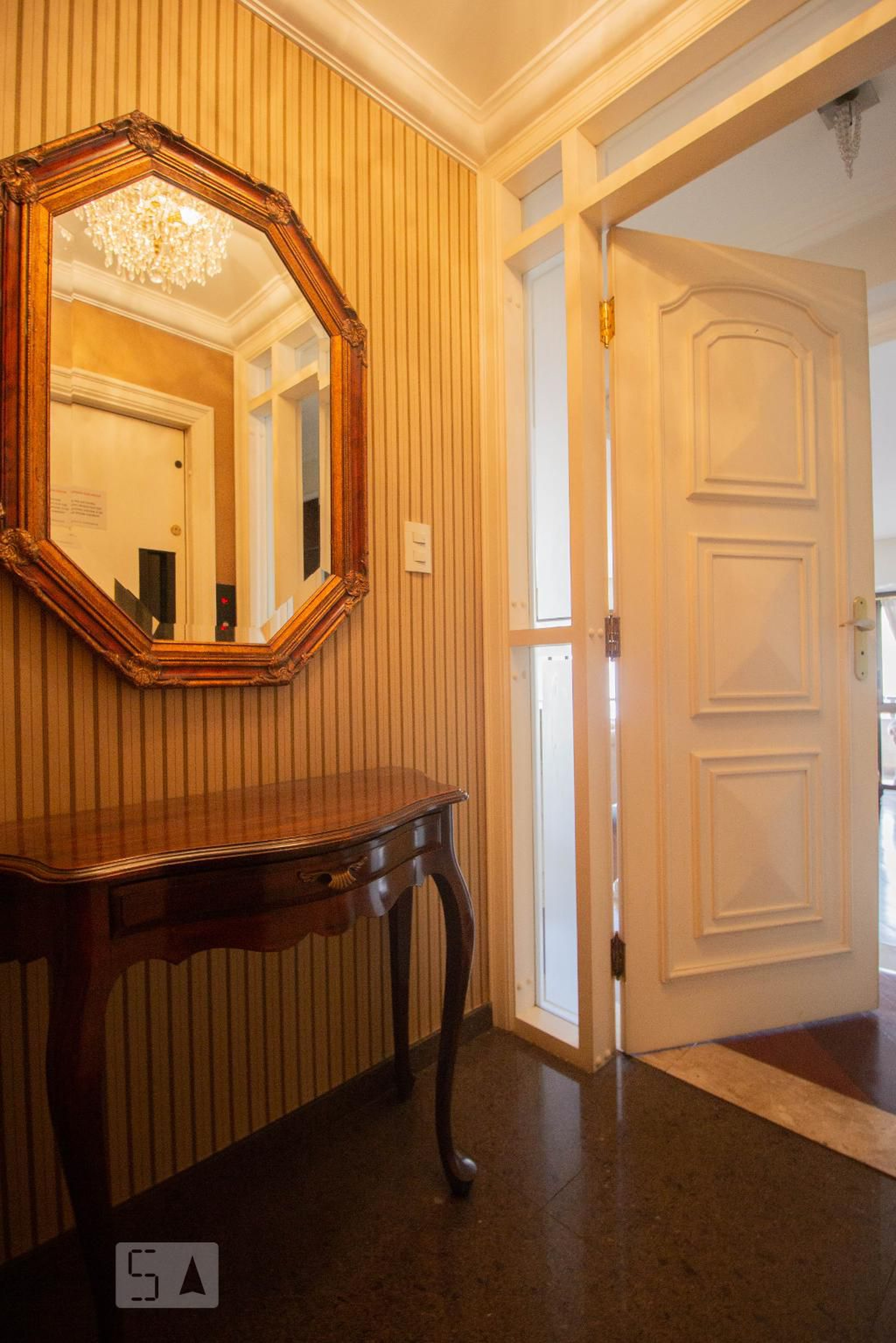 Entrada Social - Edifício Welcome