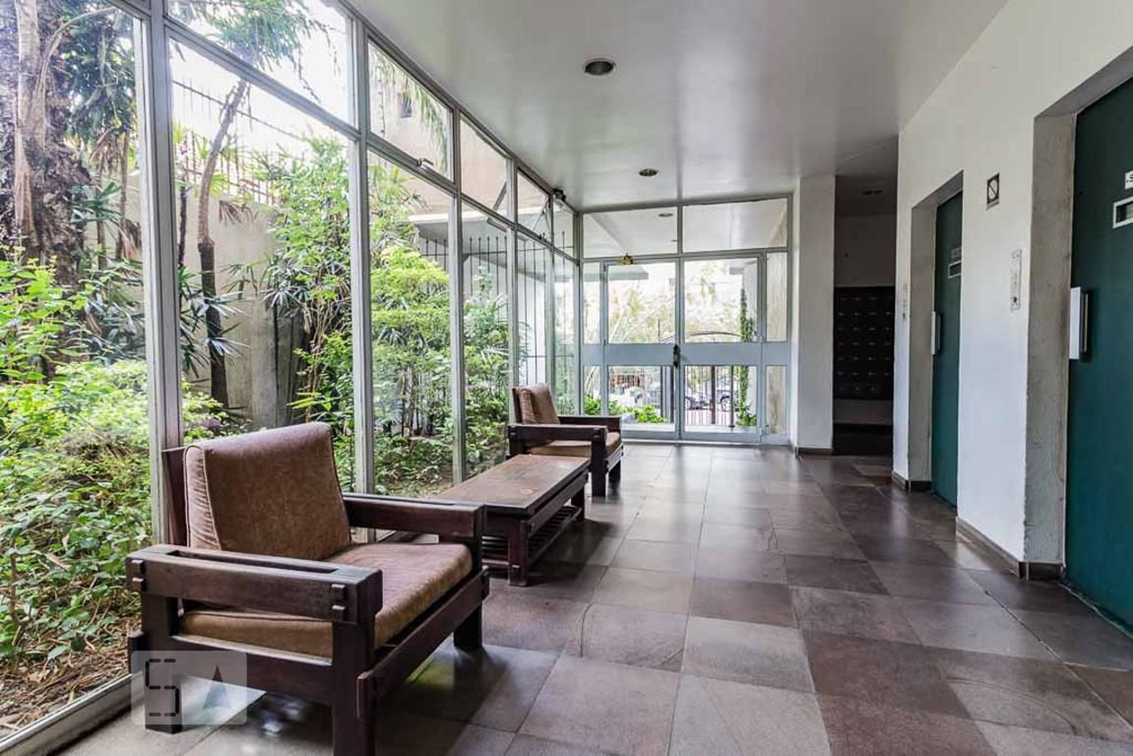 hall - Edifício Poente