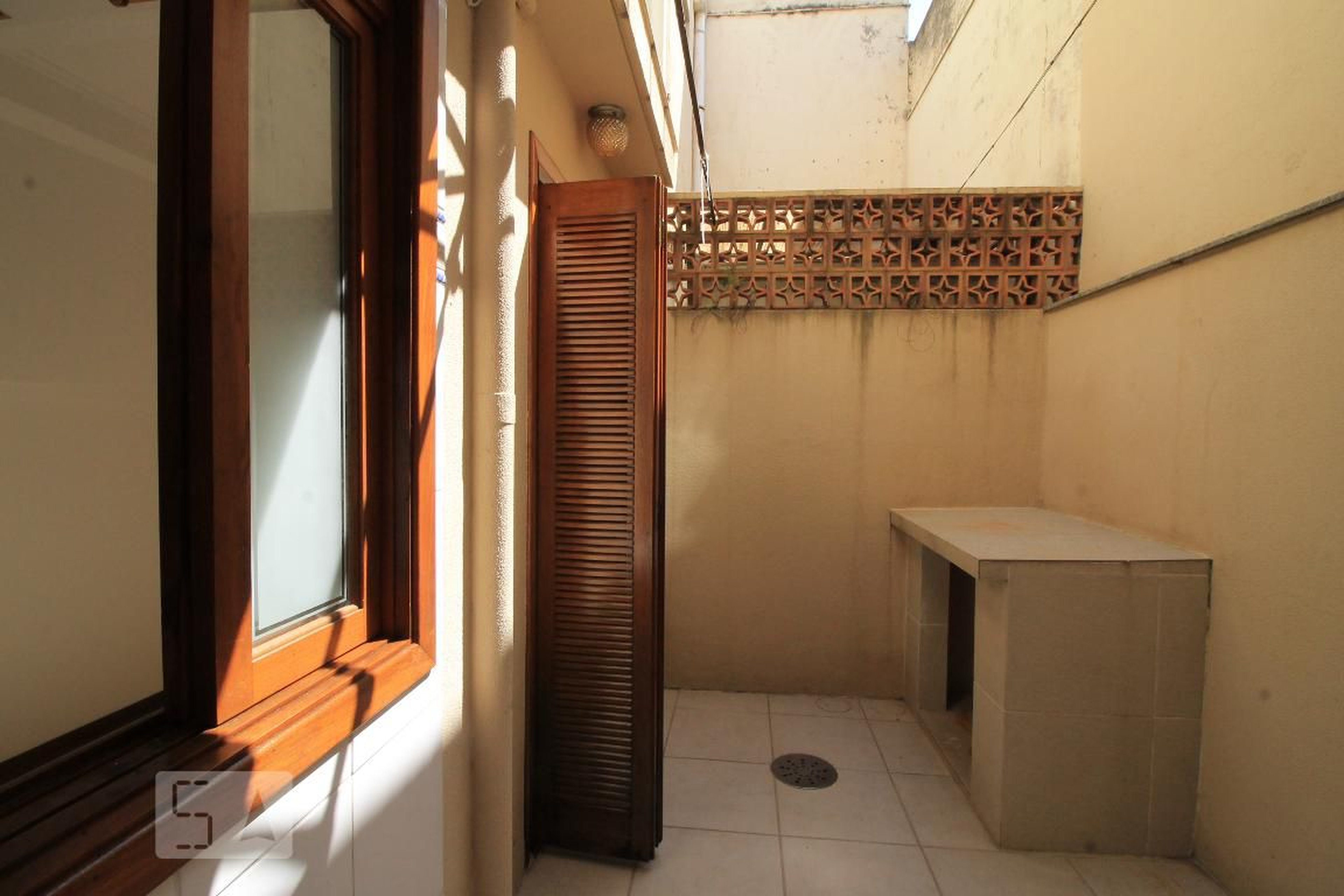 Area Externa - Edifício Ricardo