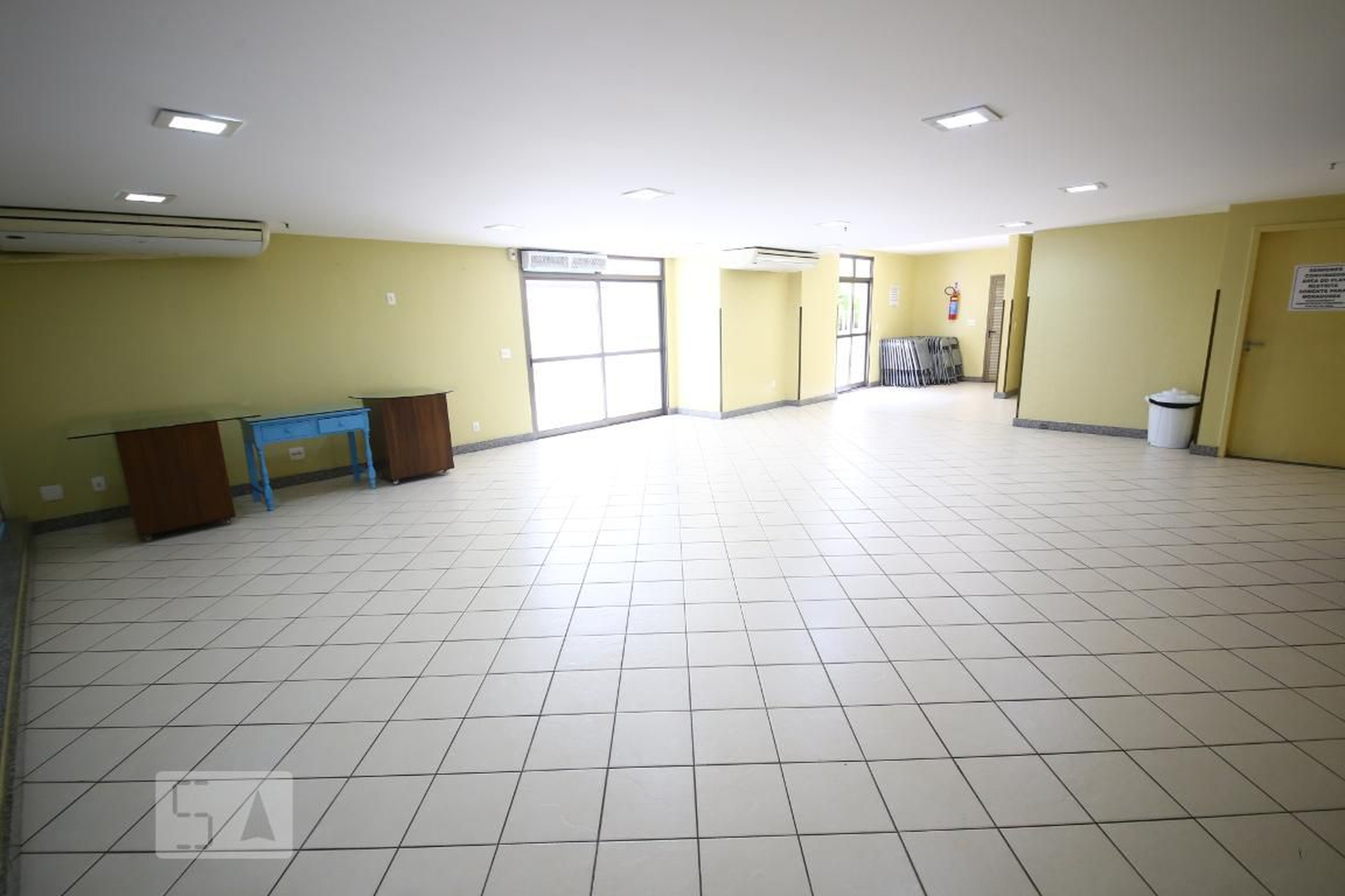 Salão de festas - Portais do Ingá