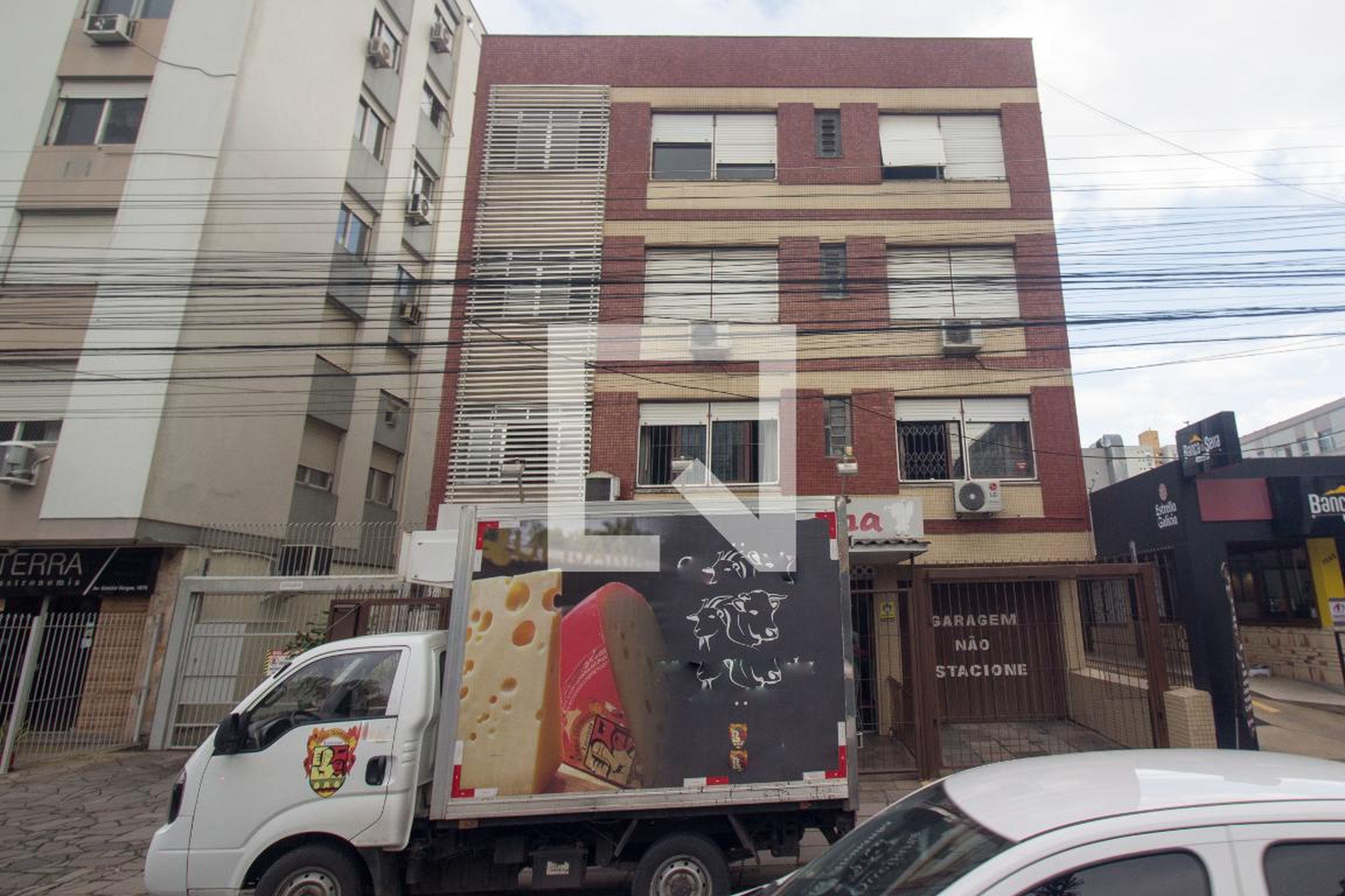 Fachada do Prédio Condomínio Nuage