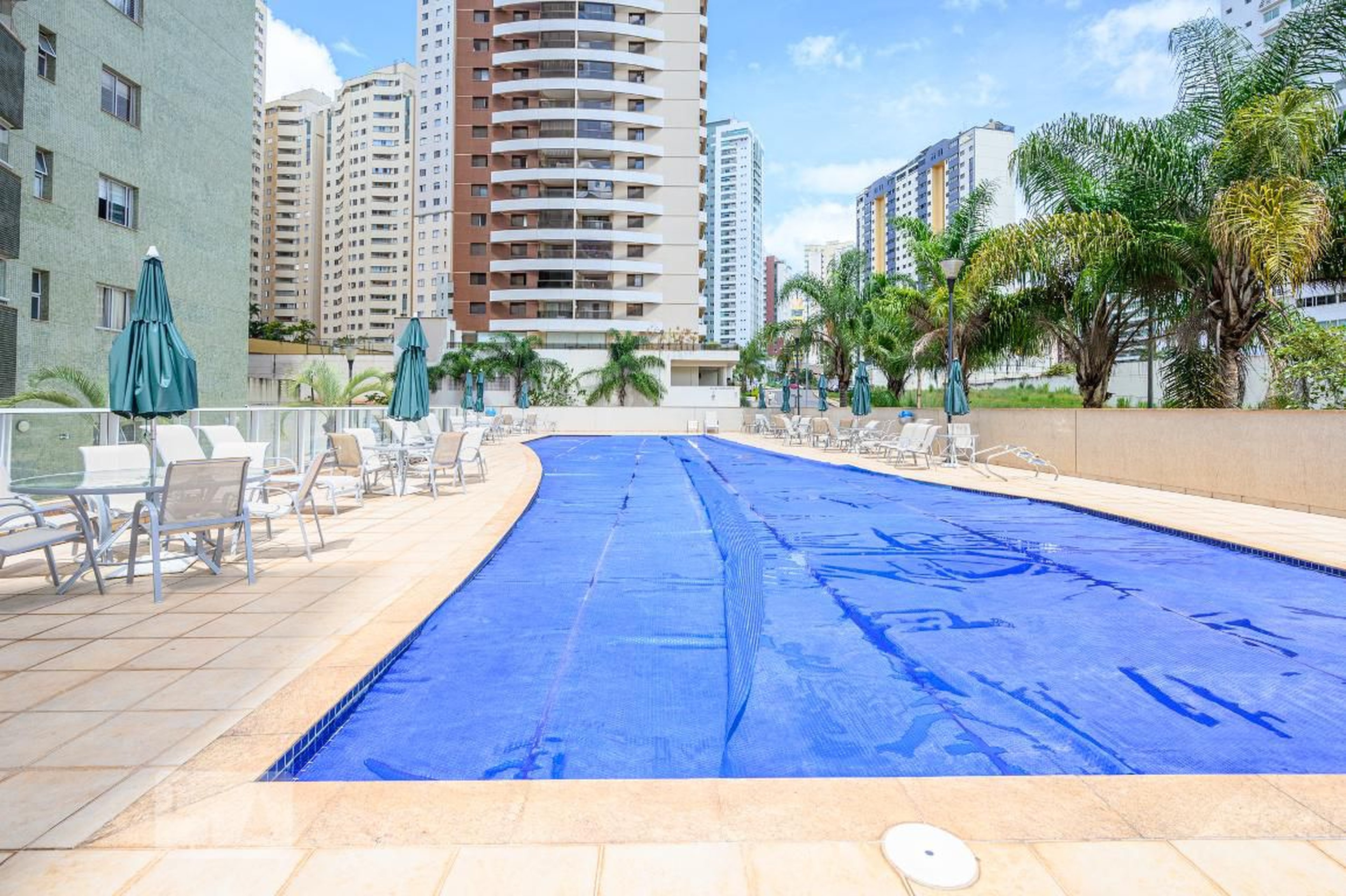 Piscina - Residencial Via Majestic