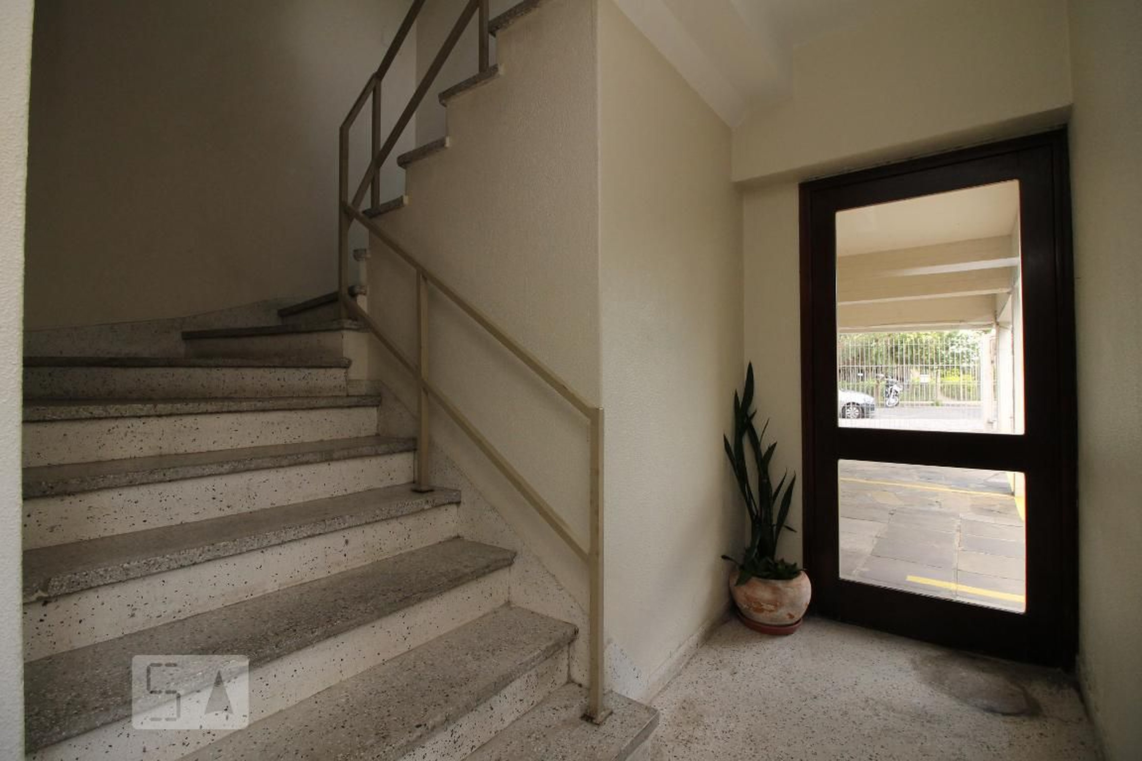 Hall de Entrada - Edifício Magui