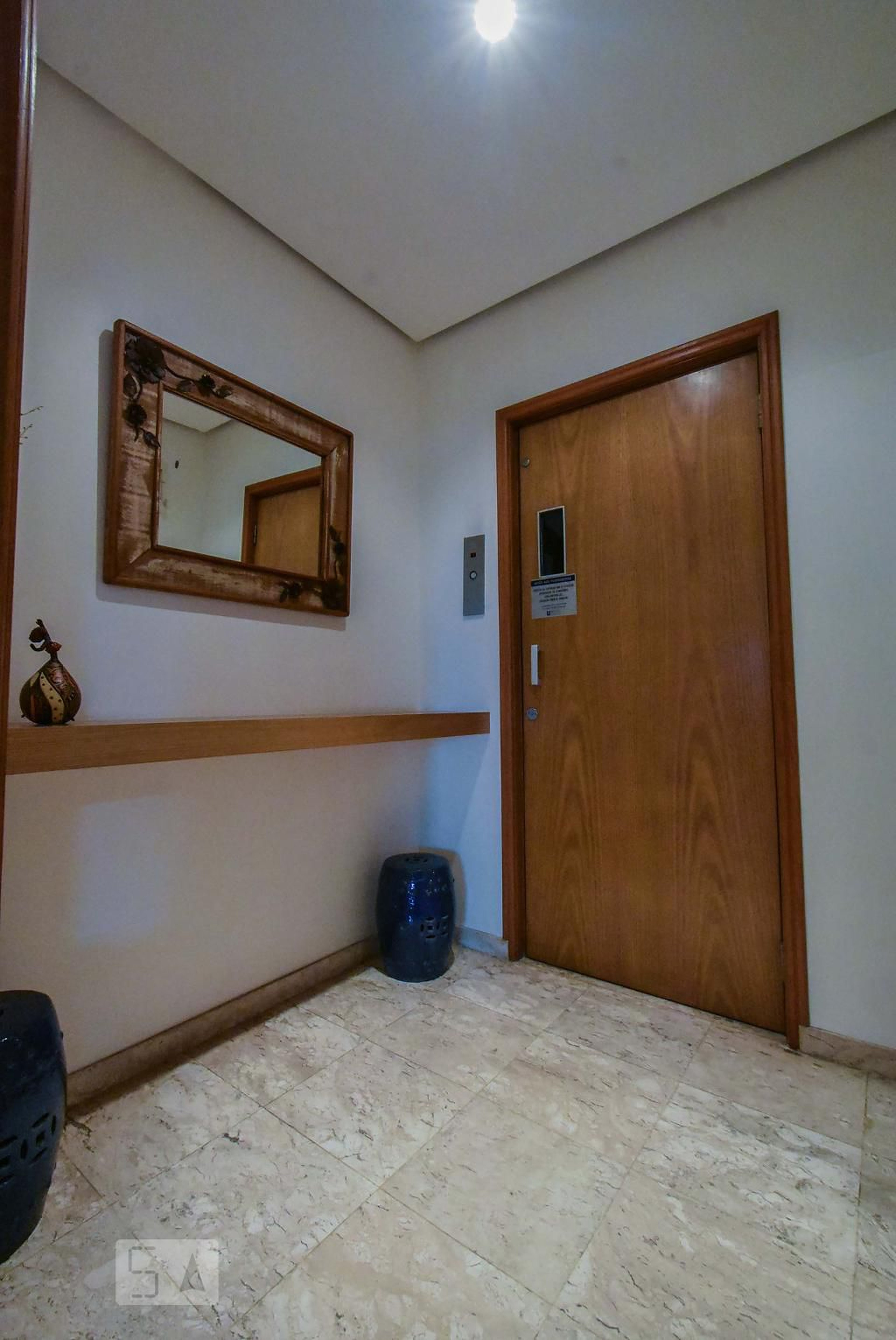 Hall - Piazza Navona