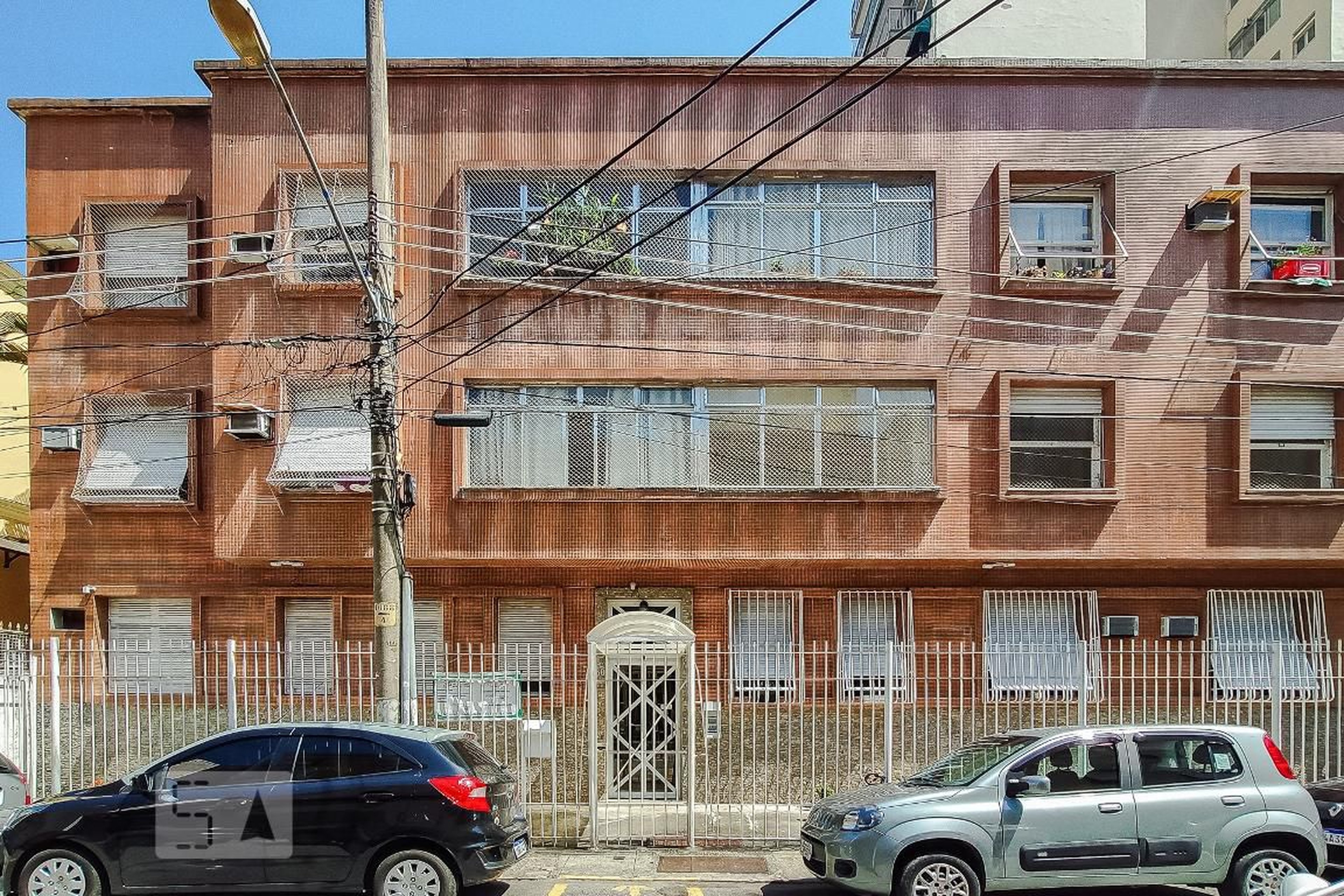 Fachada Condomínio em Rua Camuirano, 30