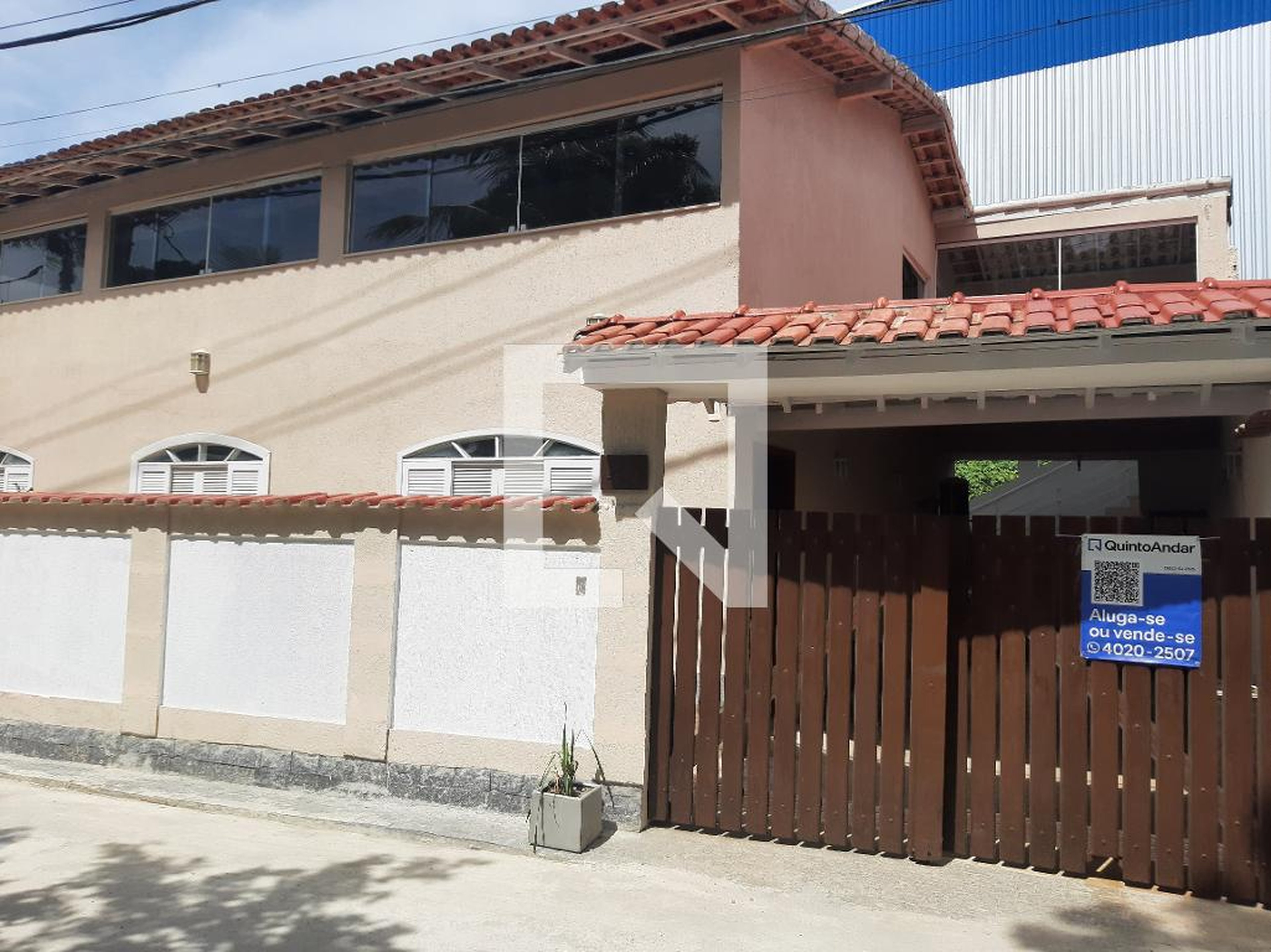 Fachada Condomínio Bosque dos Eucaliptos