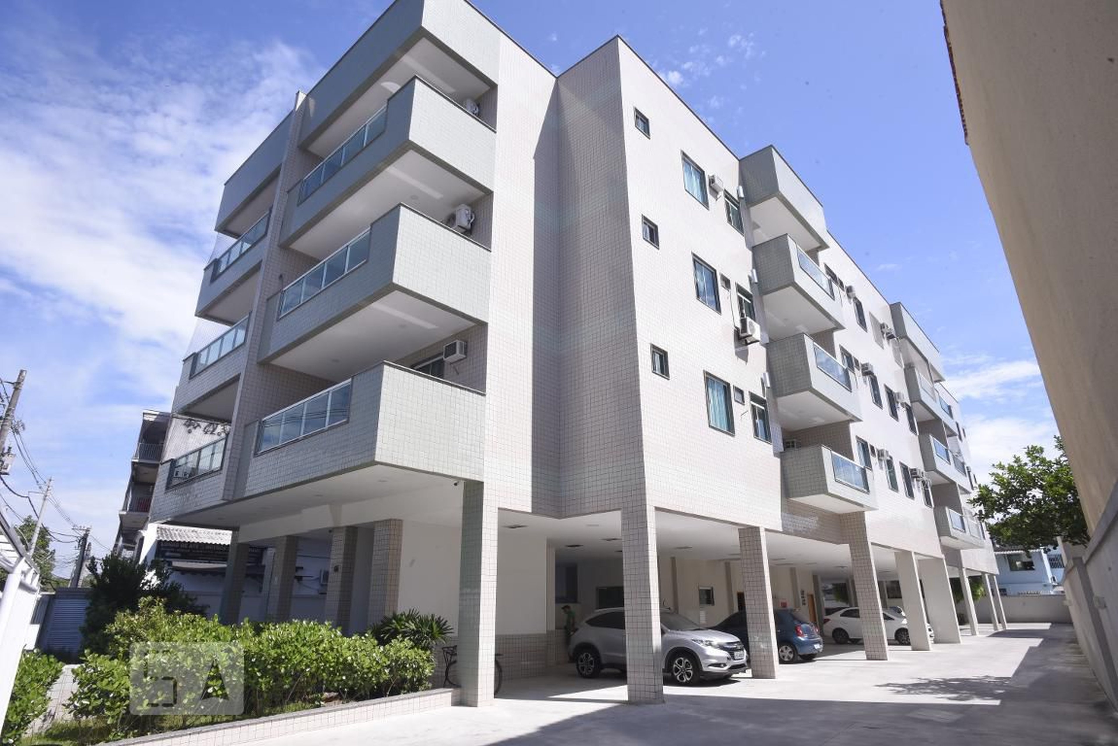 Fachada Condomínio em Estrada do Rio Jequiá, 46