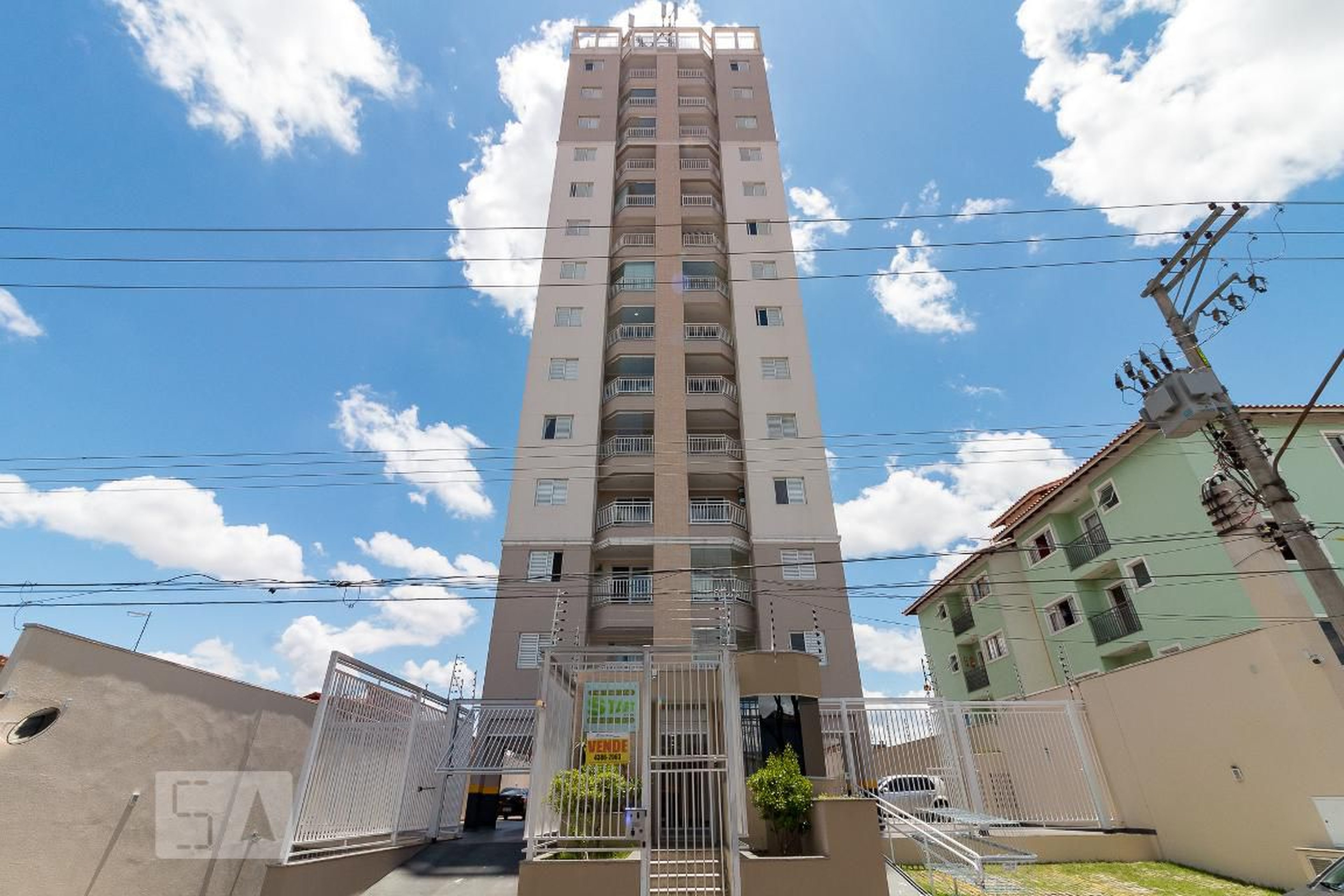 Fachada do prédio Condomínio em Rua Jacob, 482