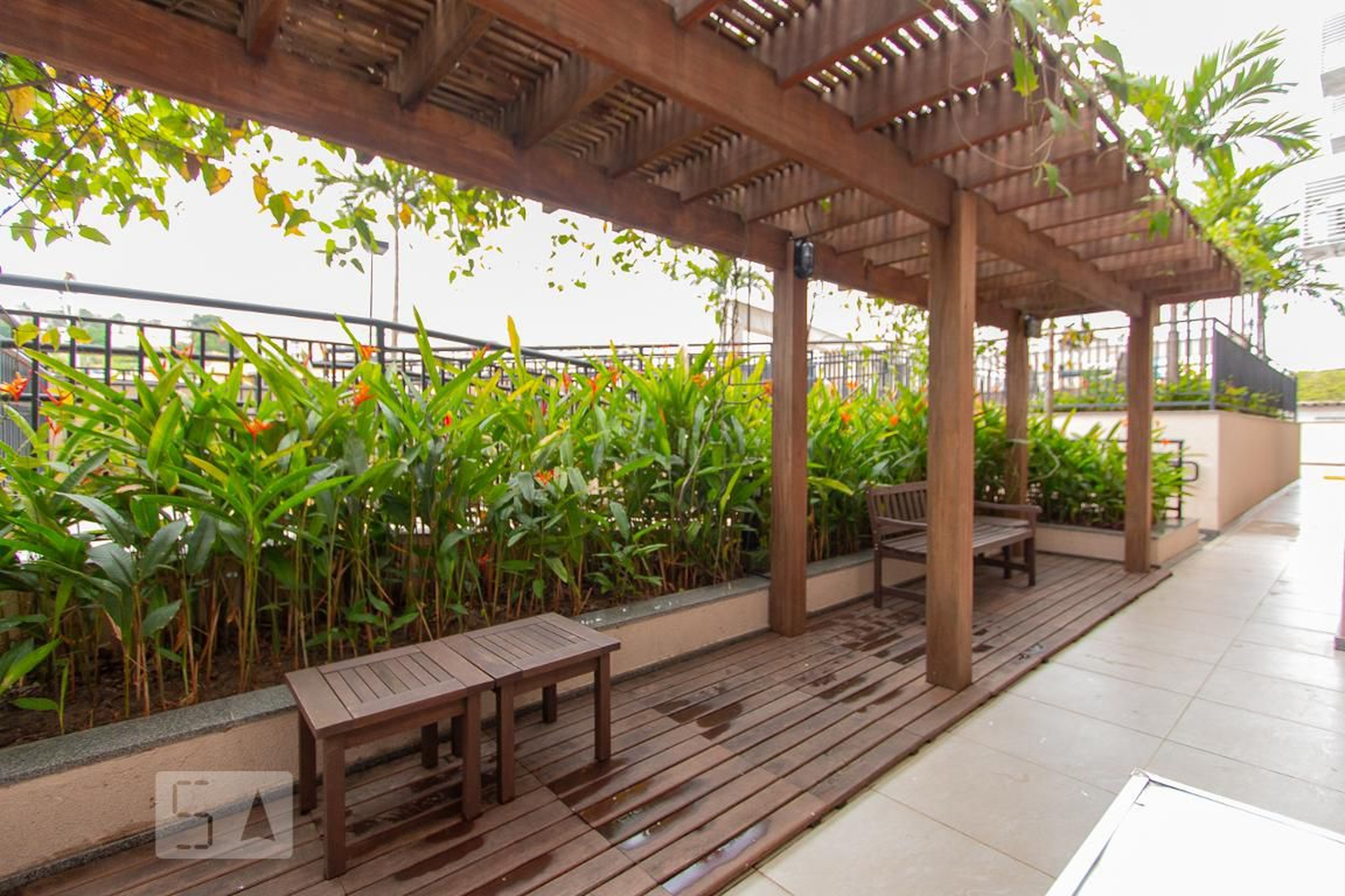 Área comum - Mérito