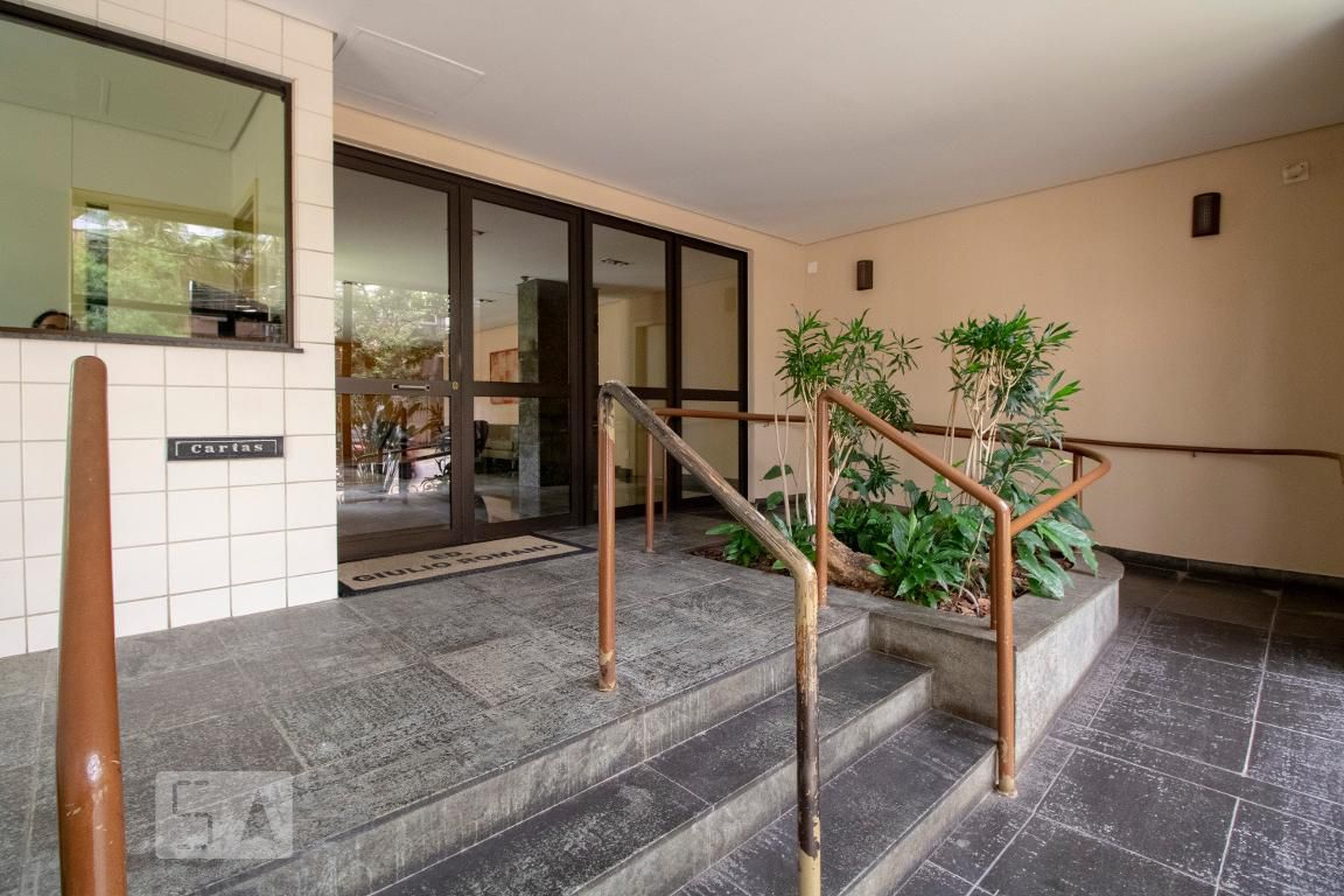 Entrada - Giulio Romano