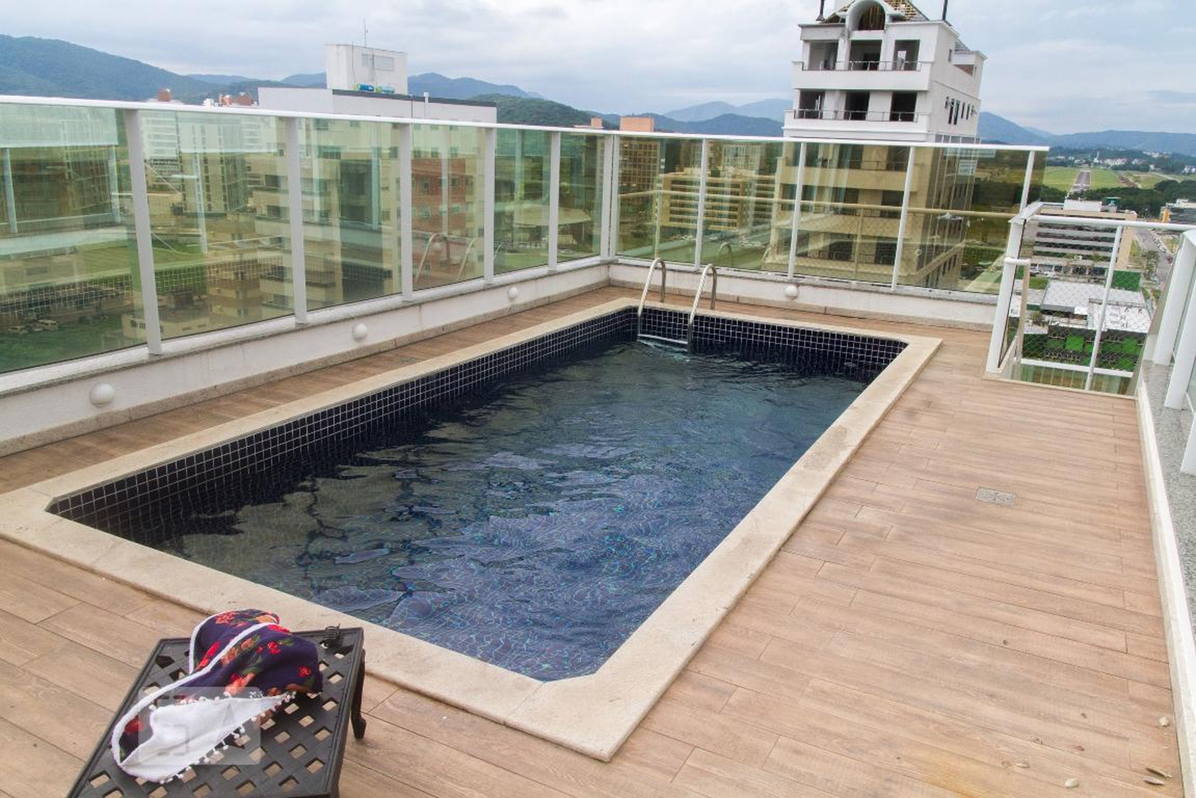Piscina - Residencial Castel St Elmo