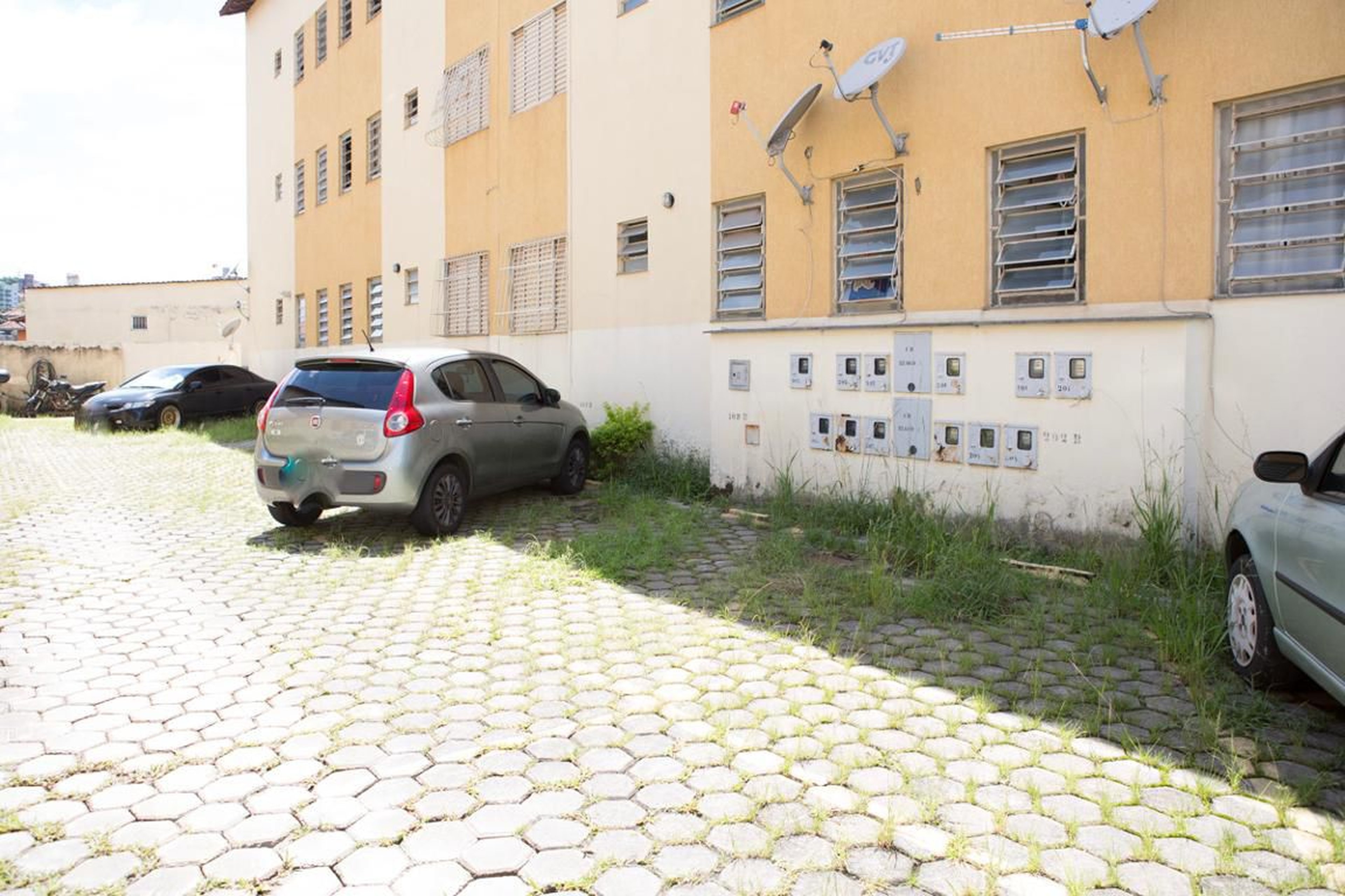 Estacionamento - Residencial Alamos