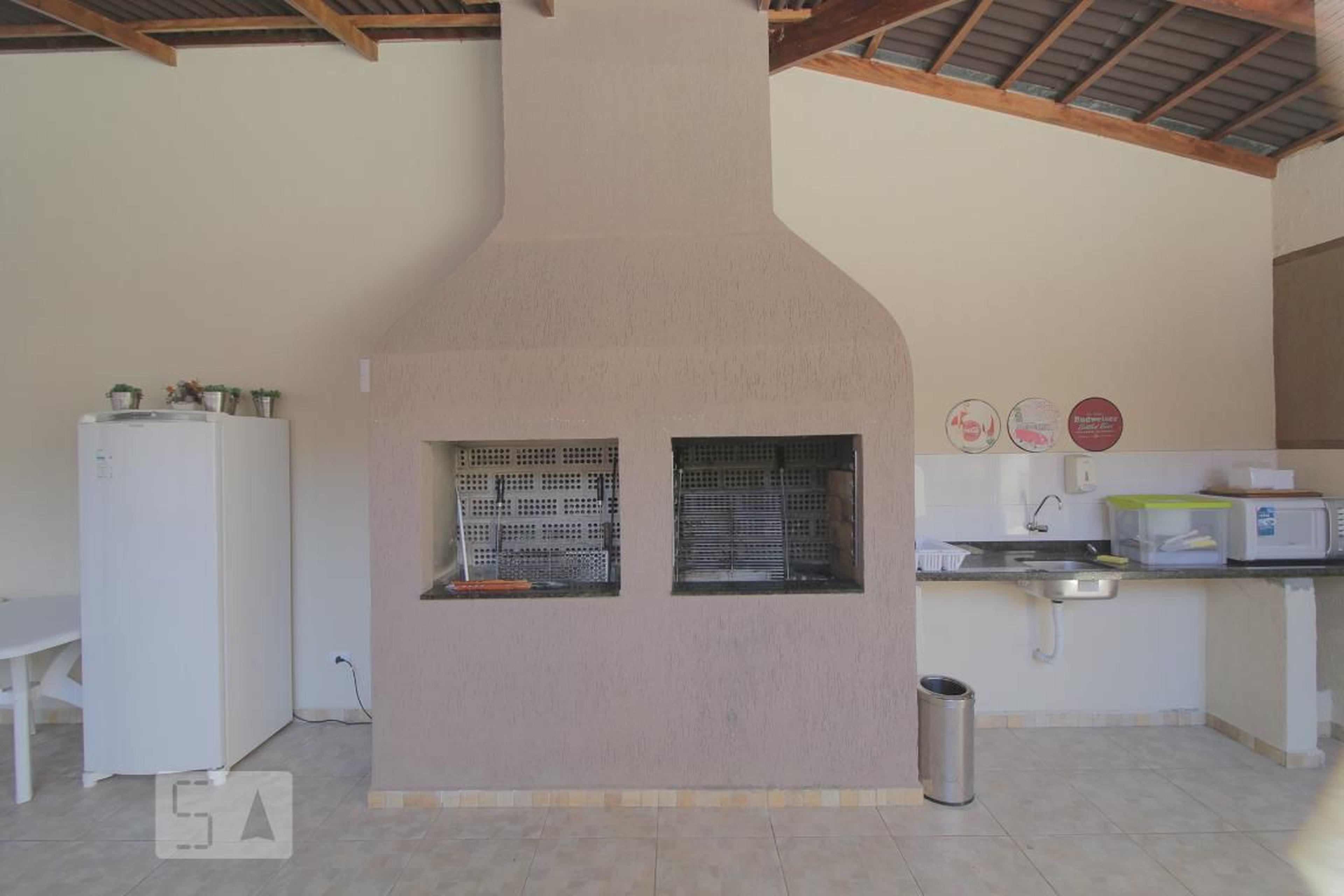 Churrasqueira - Porto Feliz