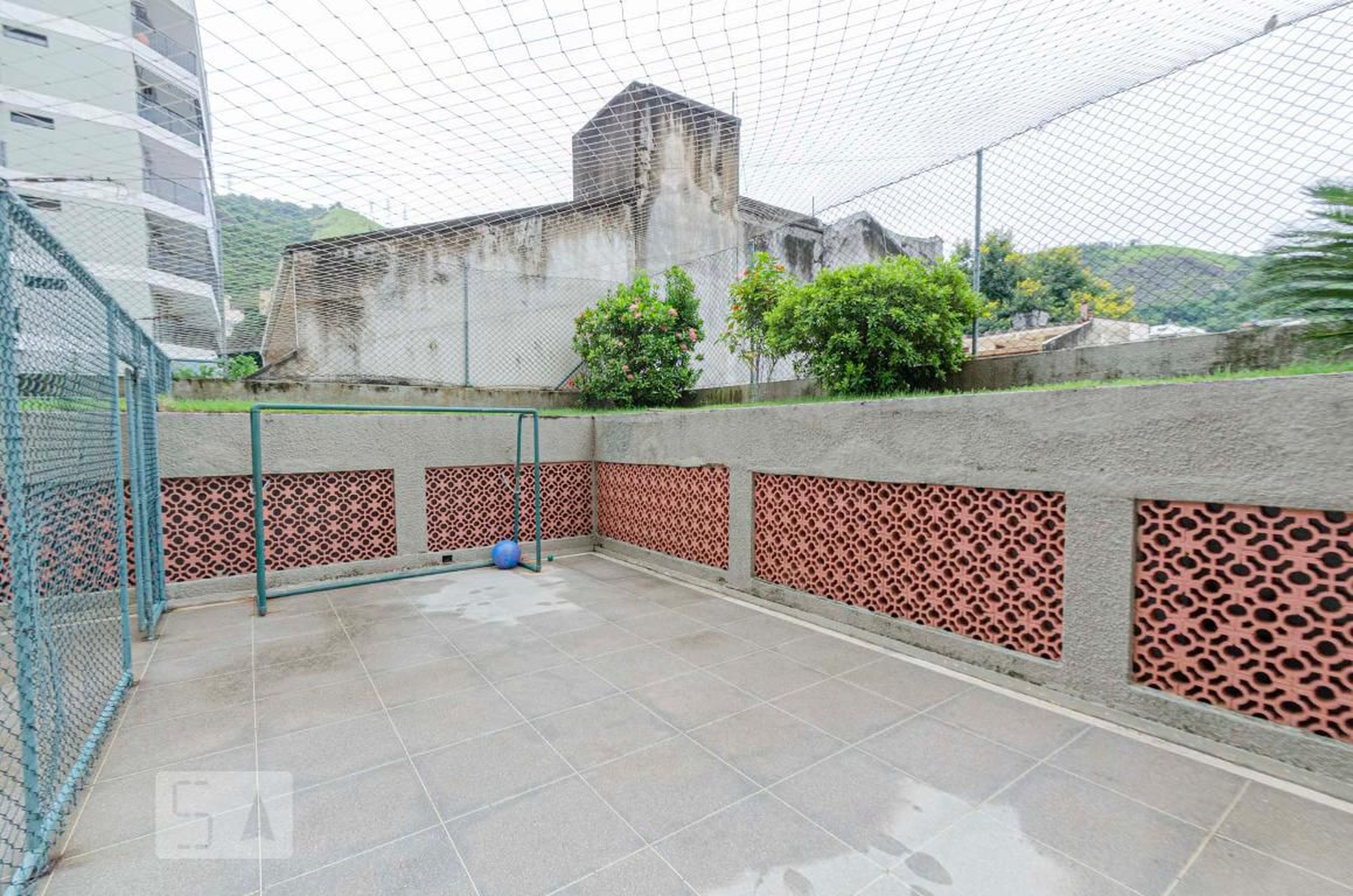 Quadra - Edifício Jóia 2003