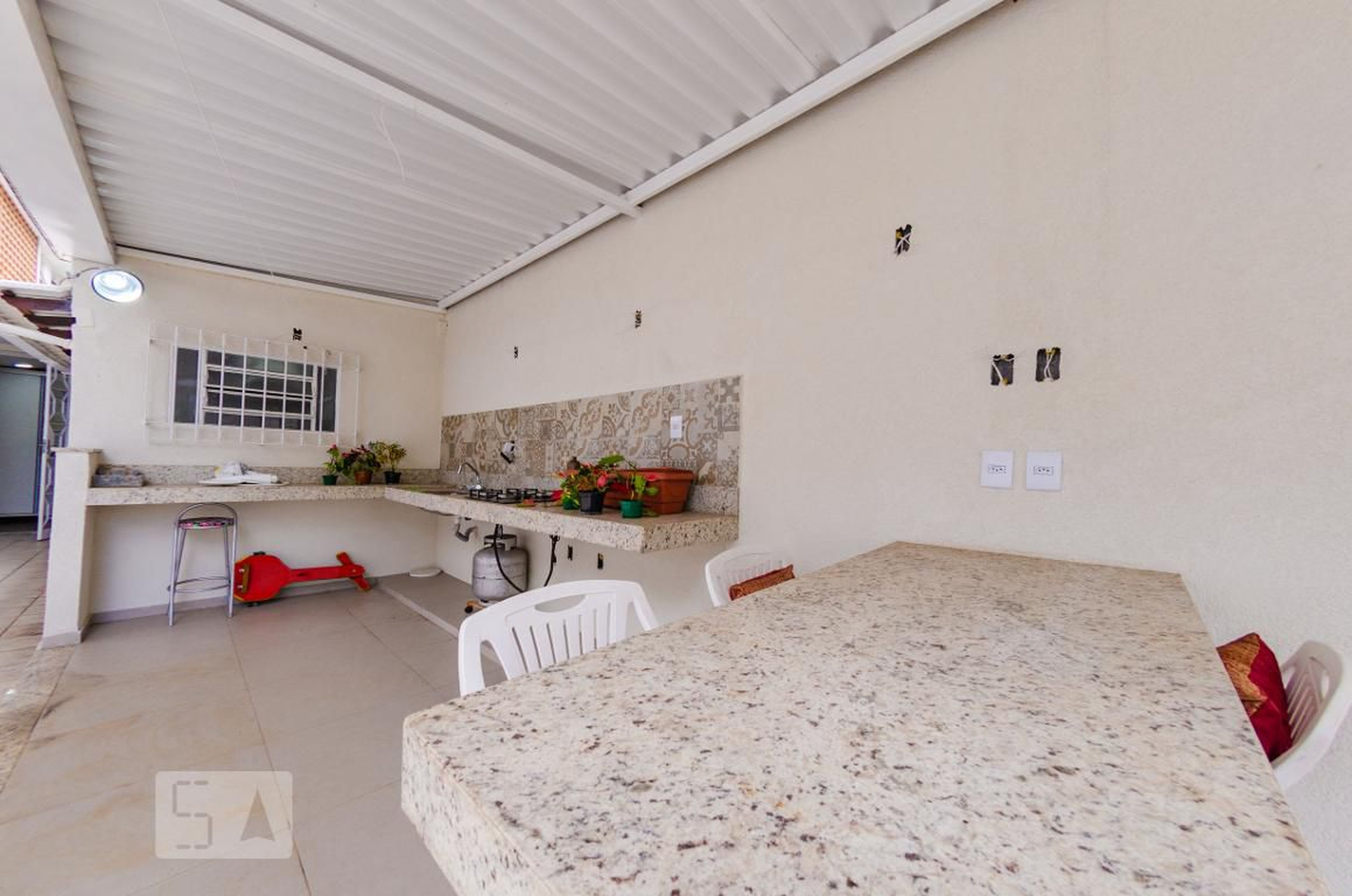 Área Externa - Edifício Raquel